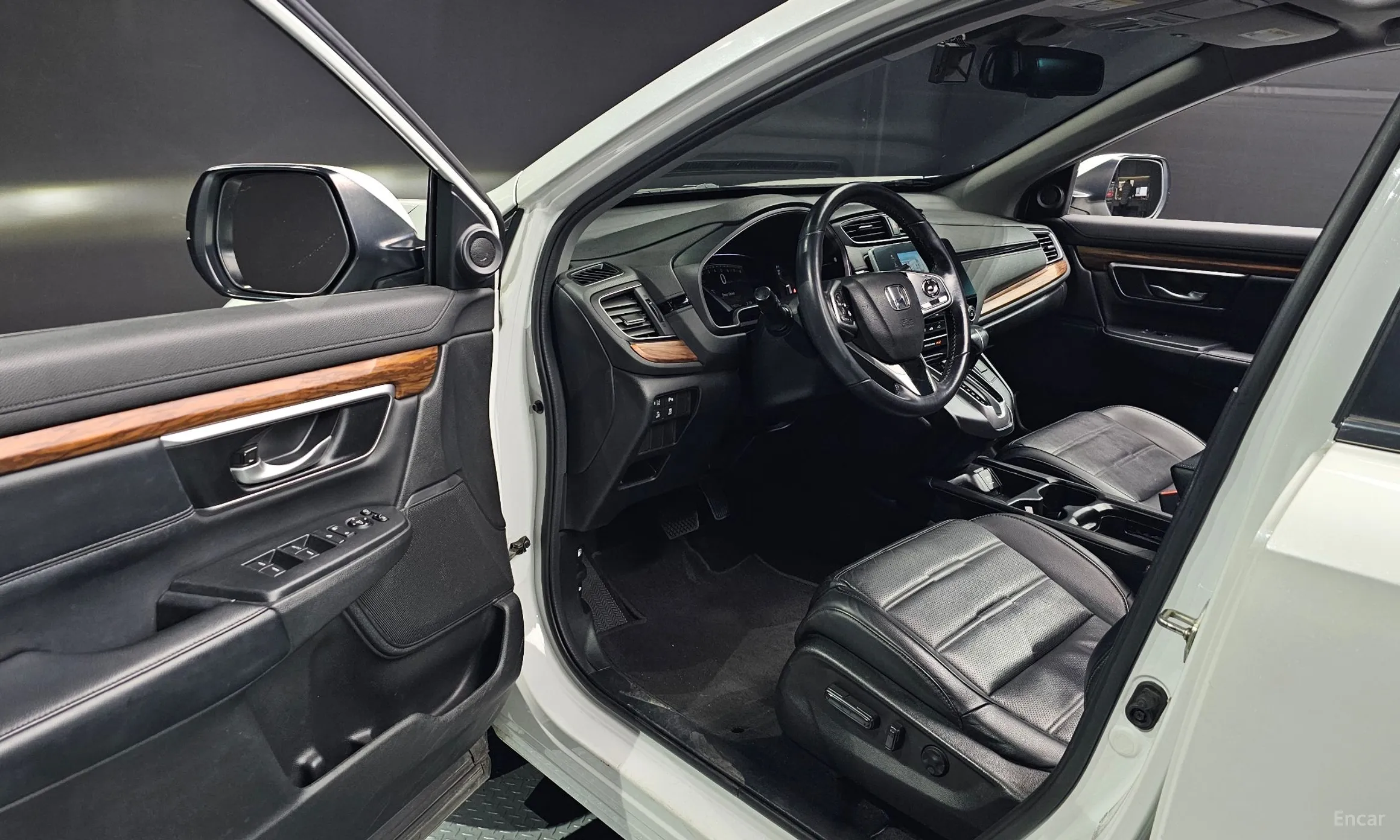 Honda CR-V 5th generation превью 10