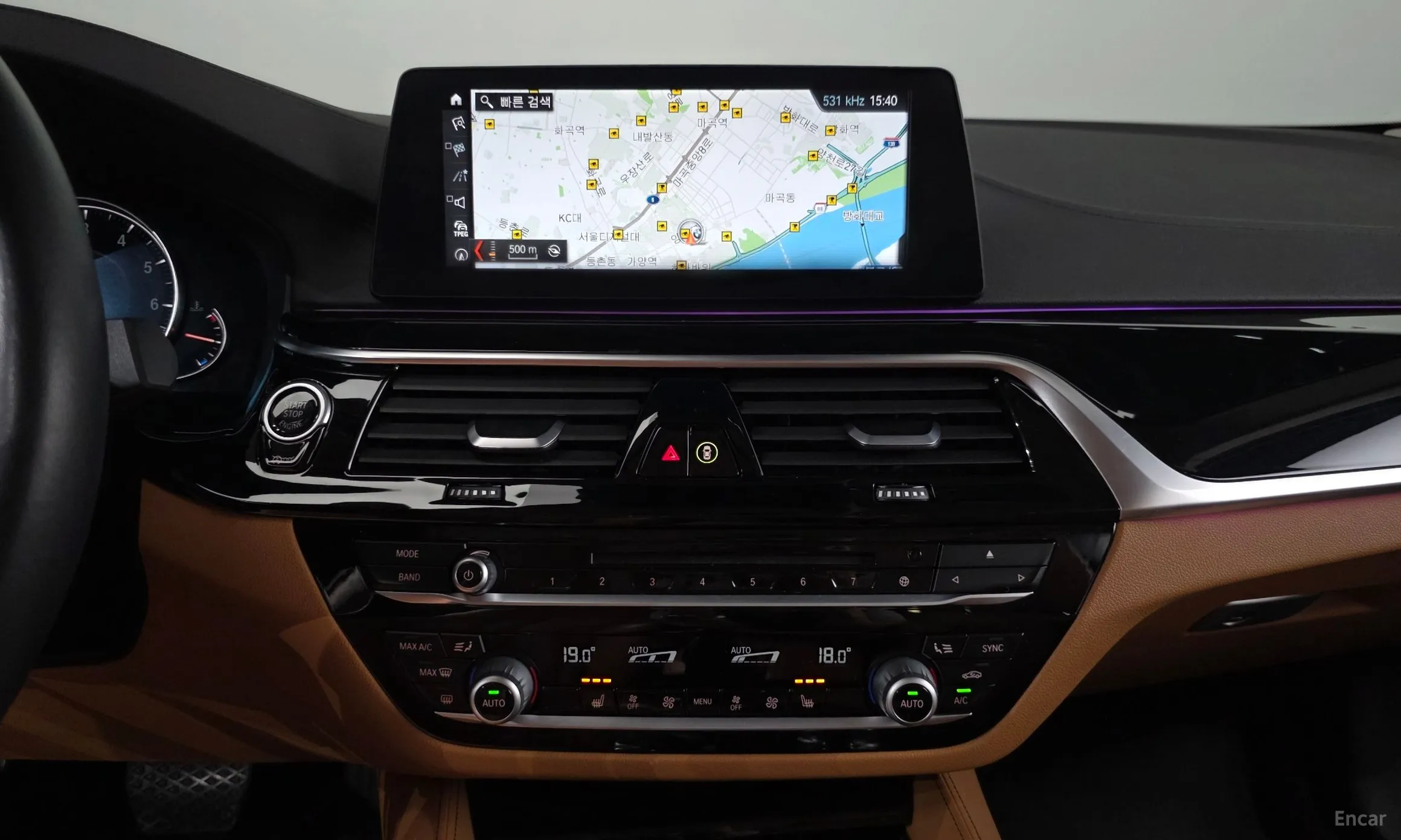 BMW 5 Series (G30) превью 13