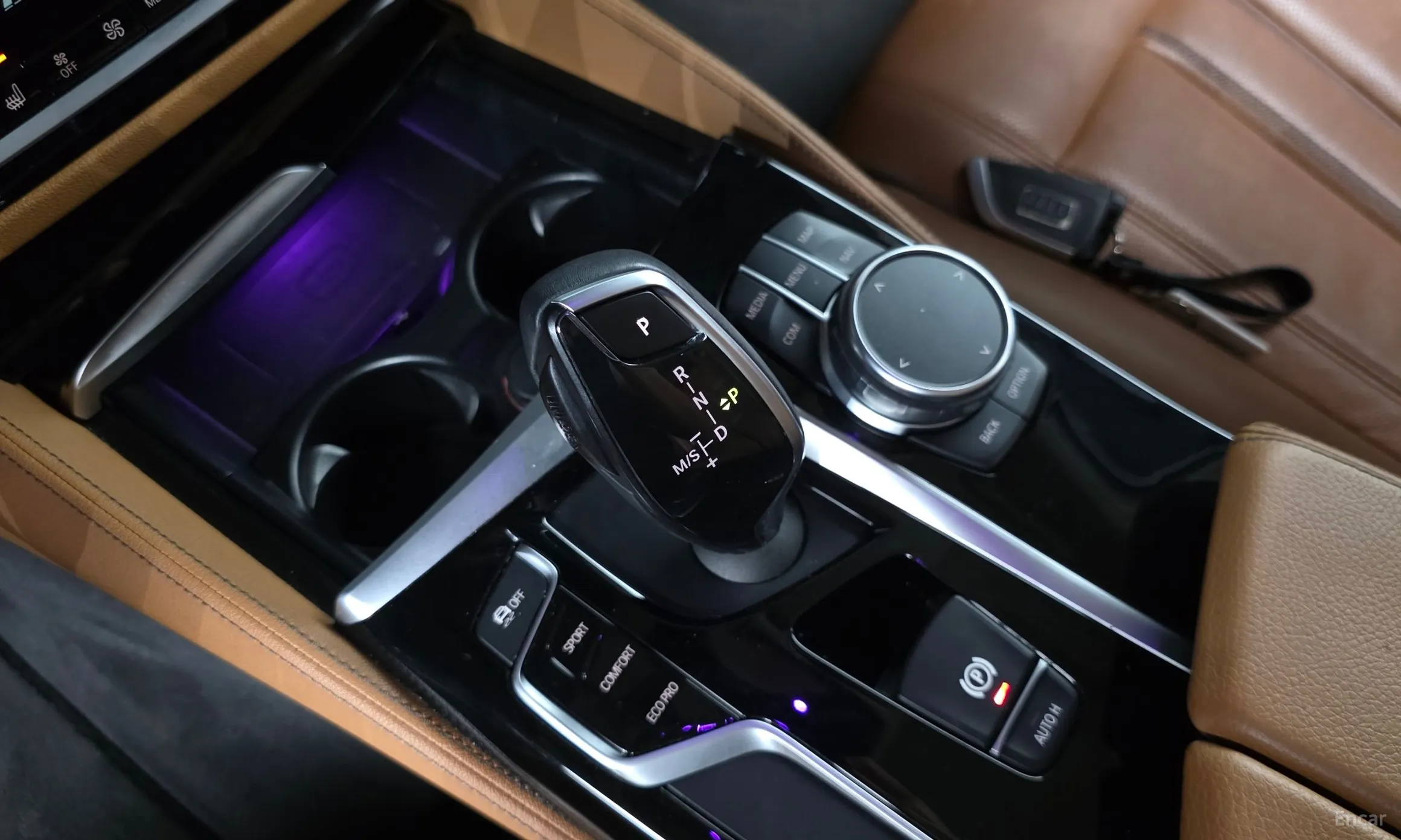 BMW 5 Series (G30) превью 9