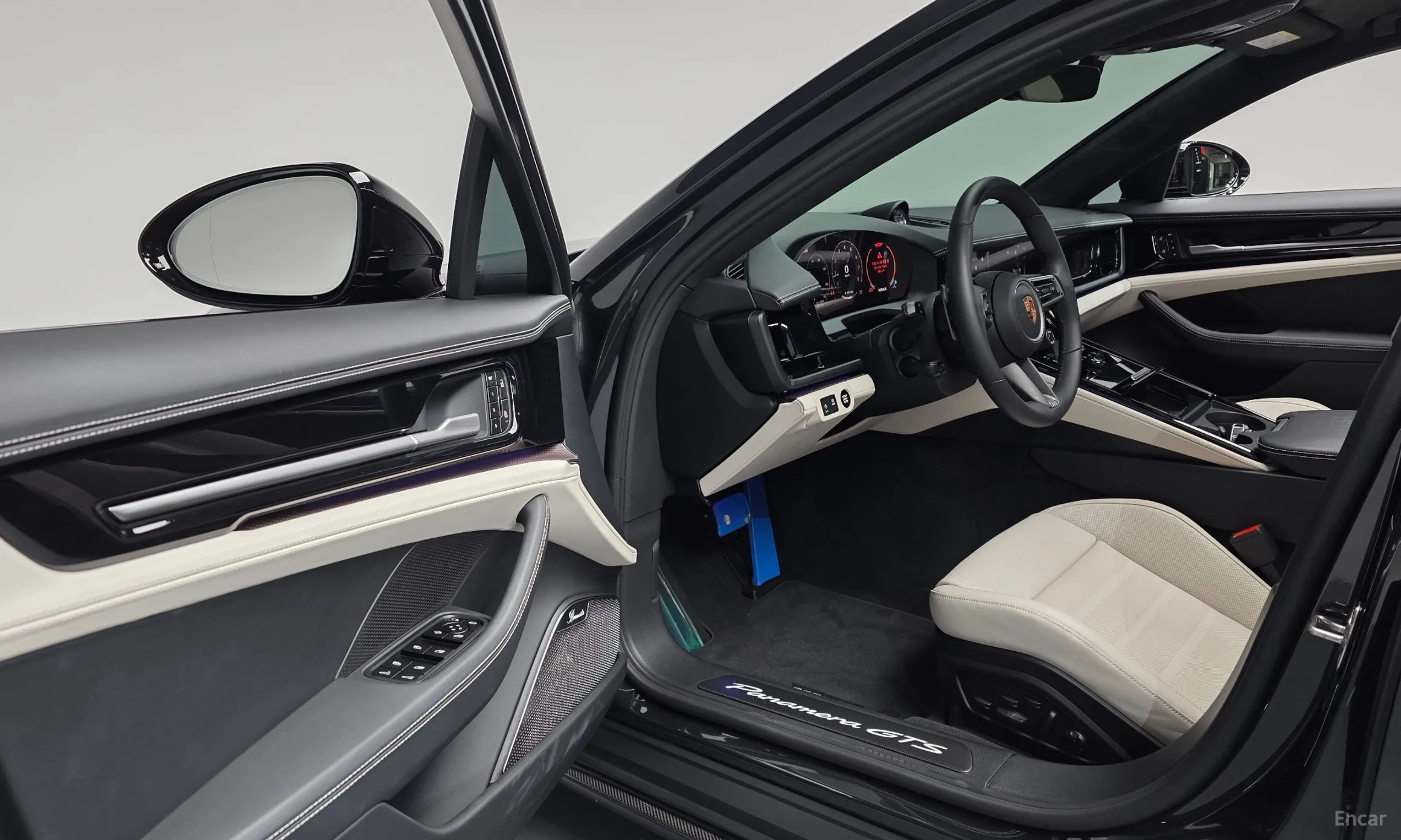 Porsche Panamera (976) превью 10