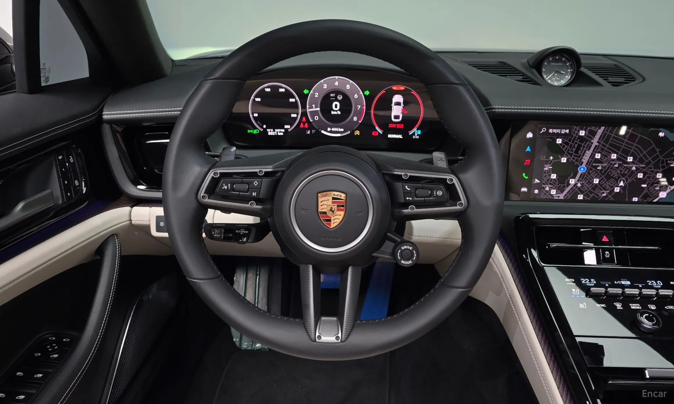 Porsche Panamera (976) превью 13