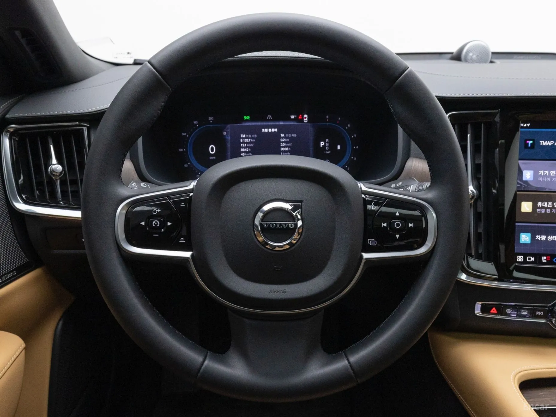 Volvo S90 превью 11
