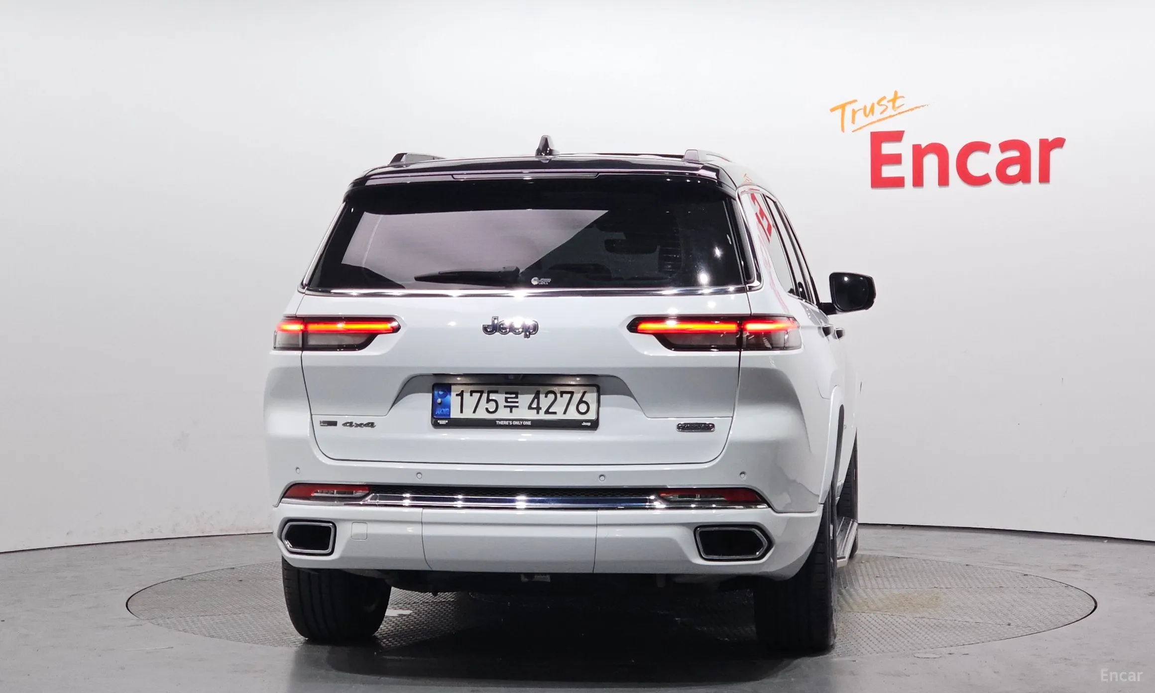 Jeep Grand Cherokee (WL) превью 4