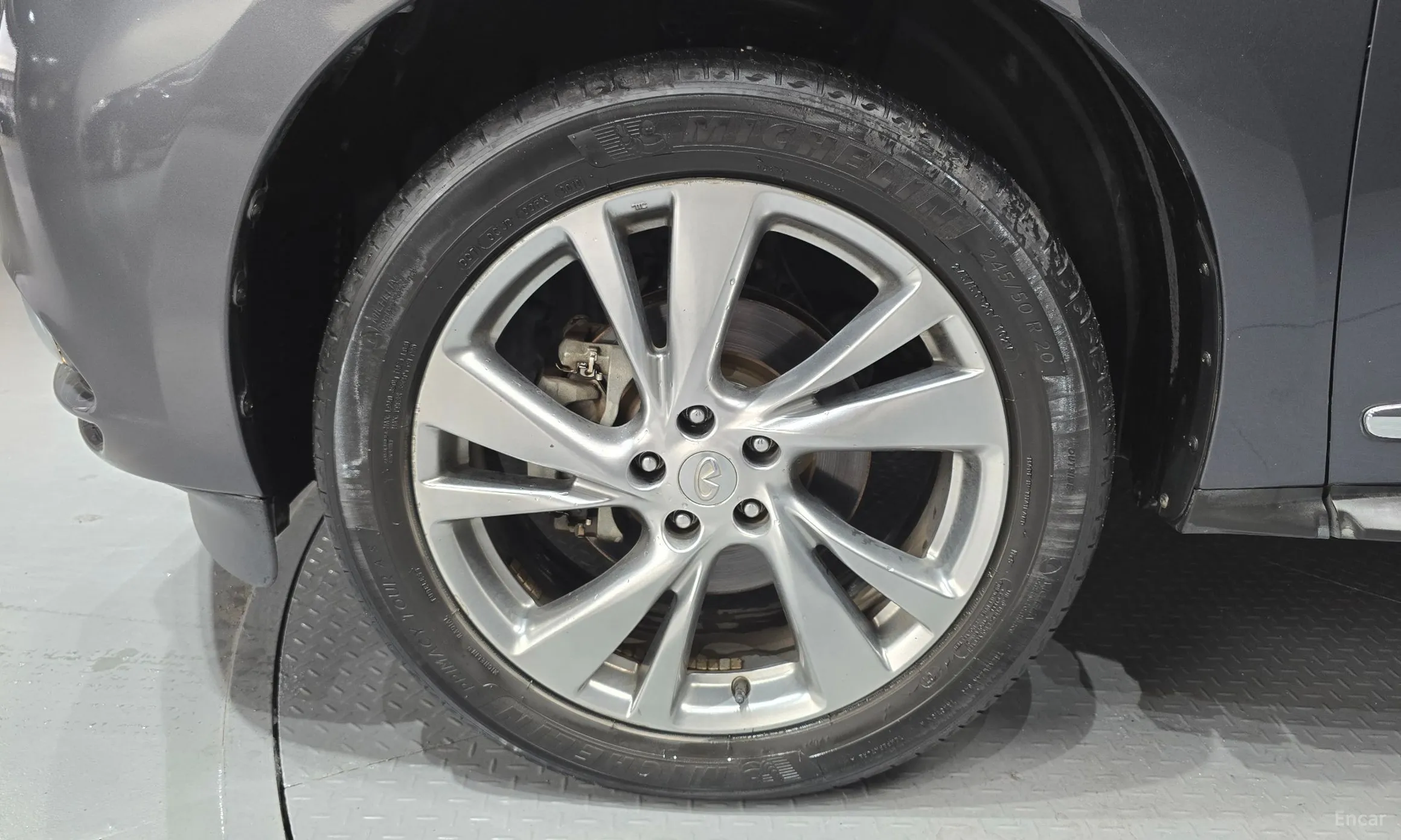 Infiniti QX60 превью 5
