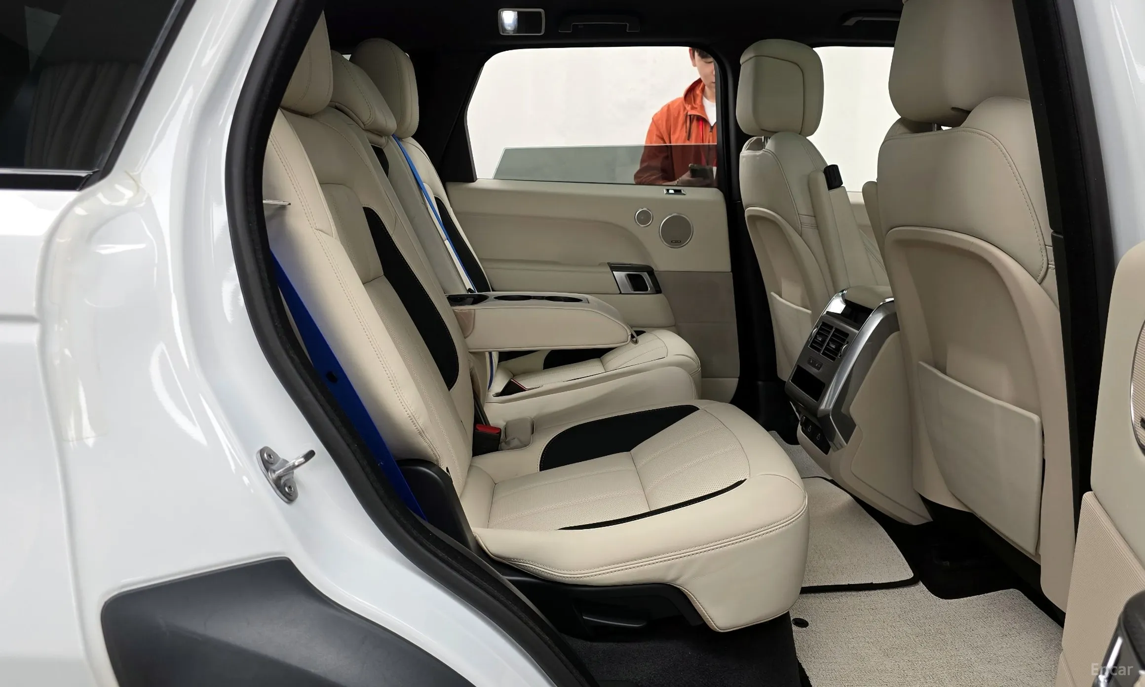 Land Rover Range Rover Sport 2nd Generation превью 12