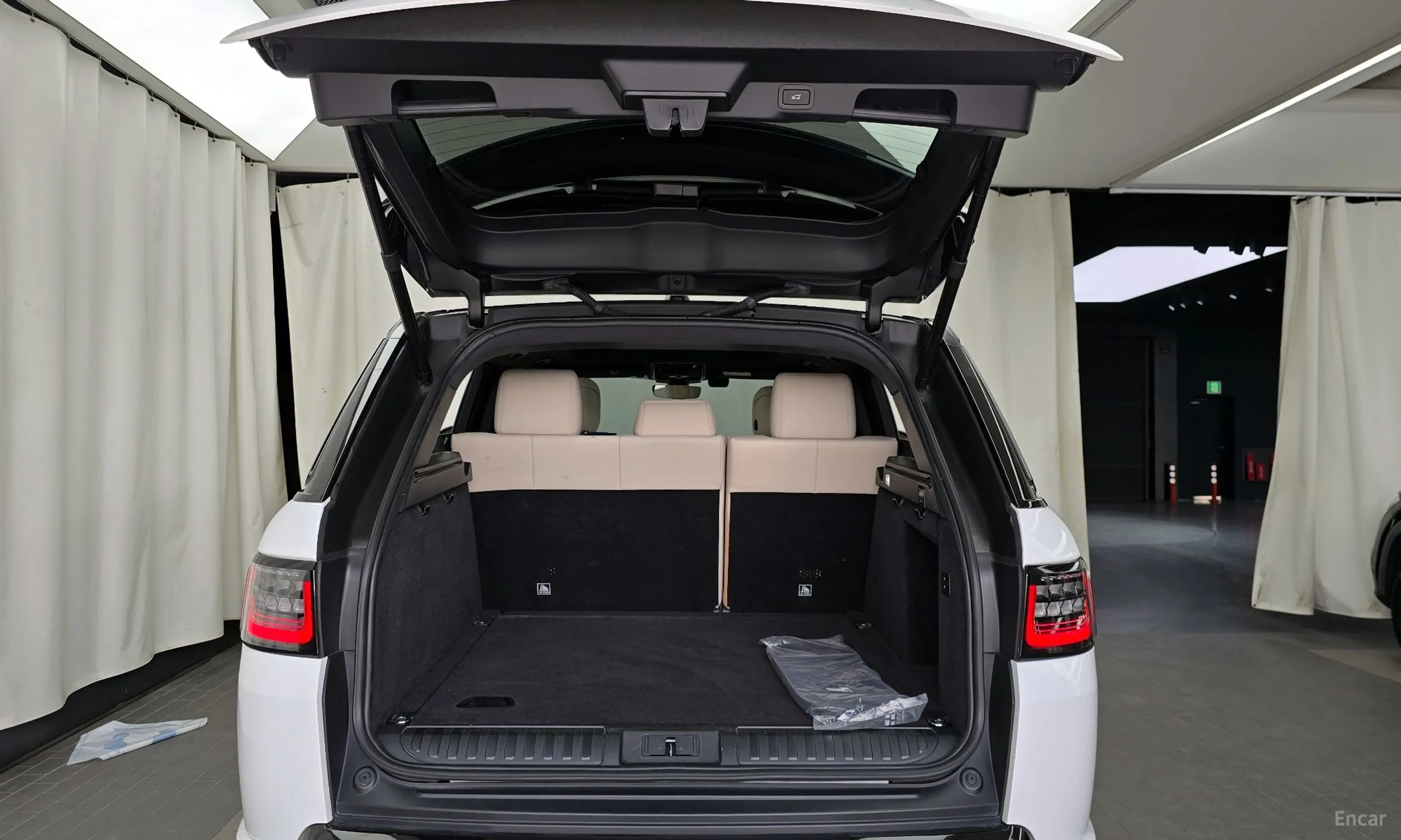 Land Rover Range Rover Sport 2nd Generation превью 20