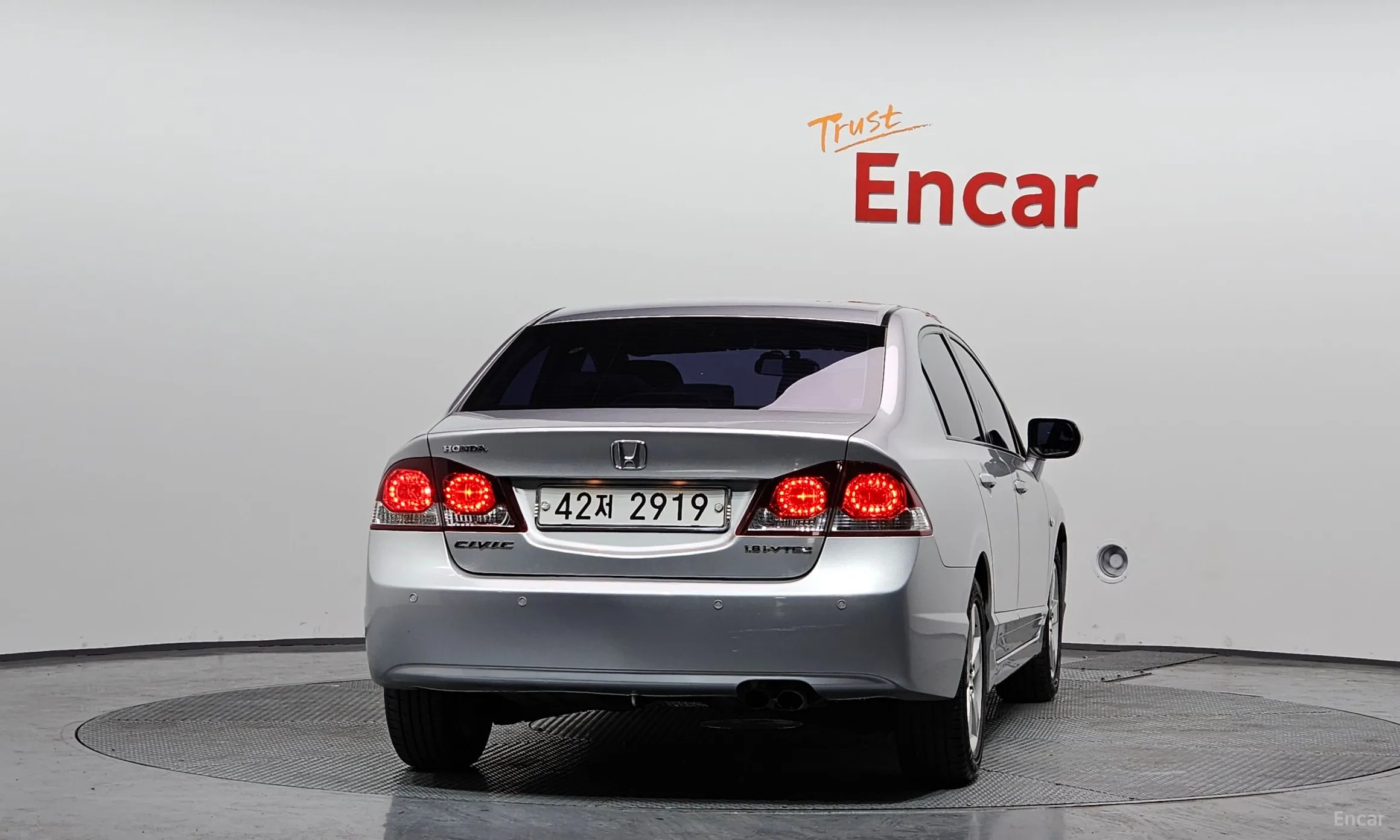 Honda Civic превью 4