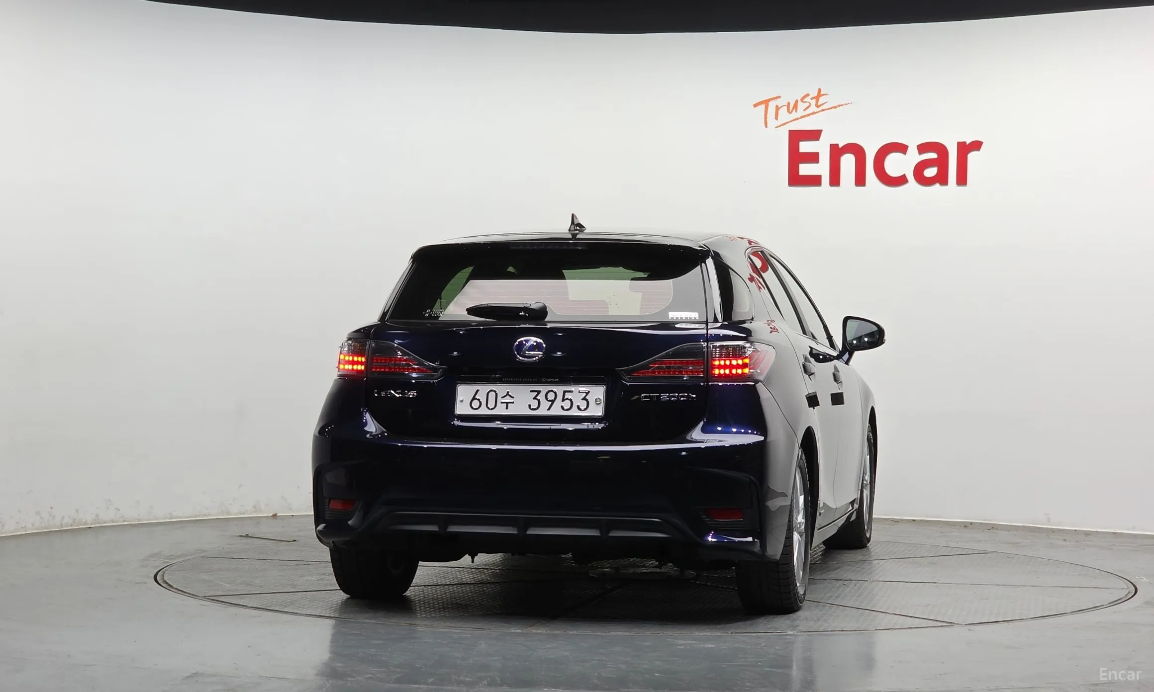 Lexus CT200h превью 4