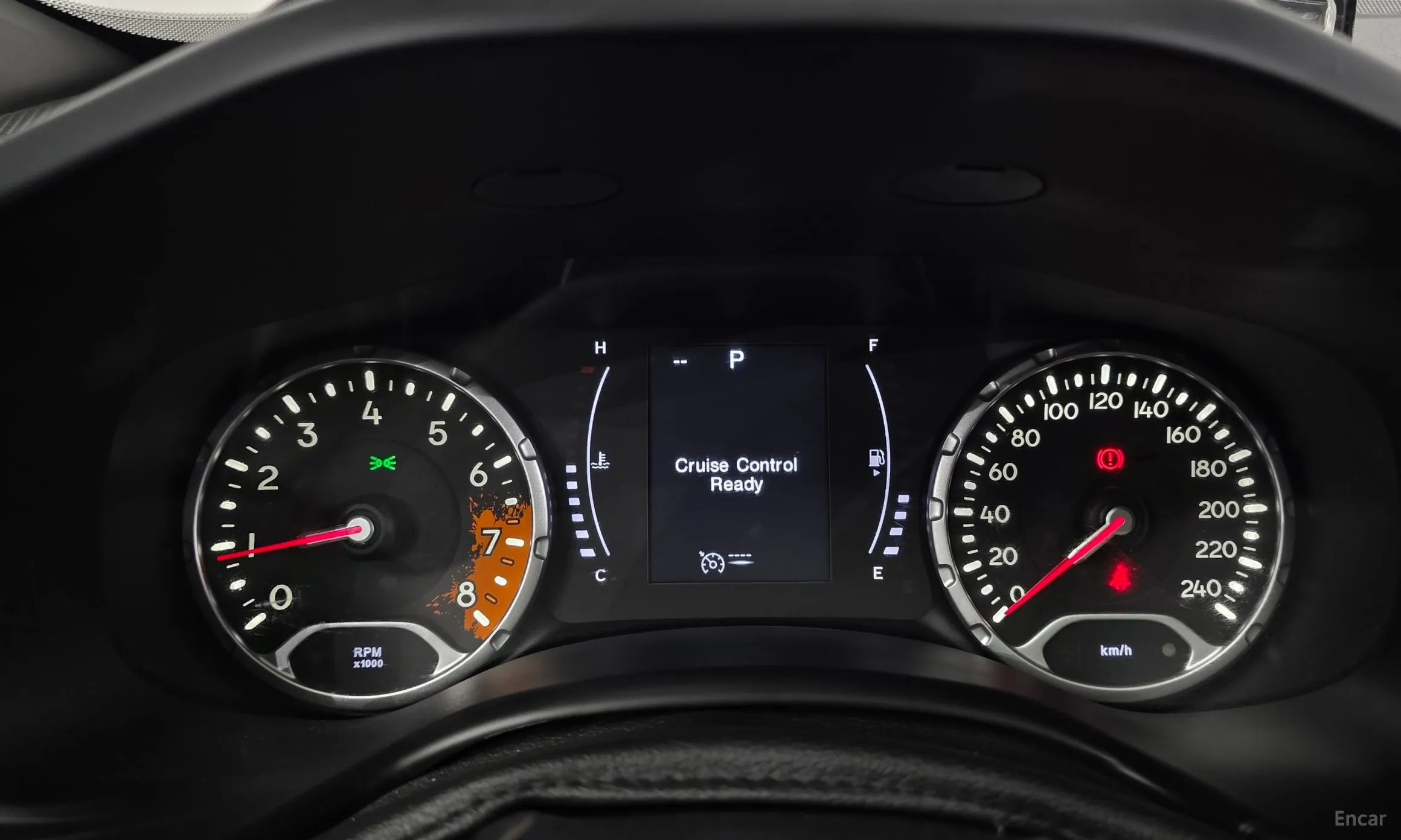 Jeep Renegade превью 8