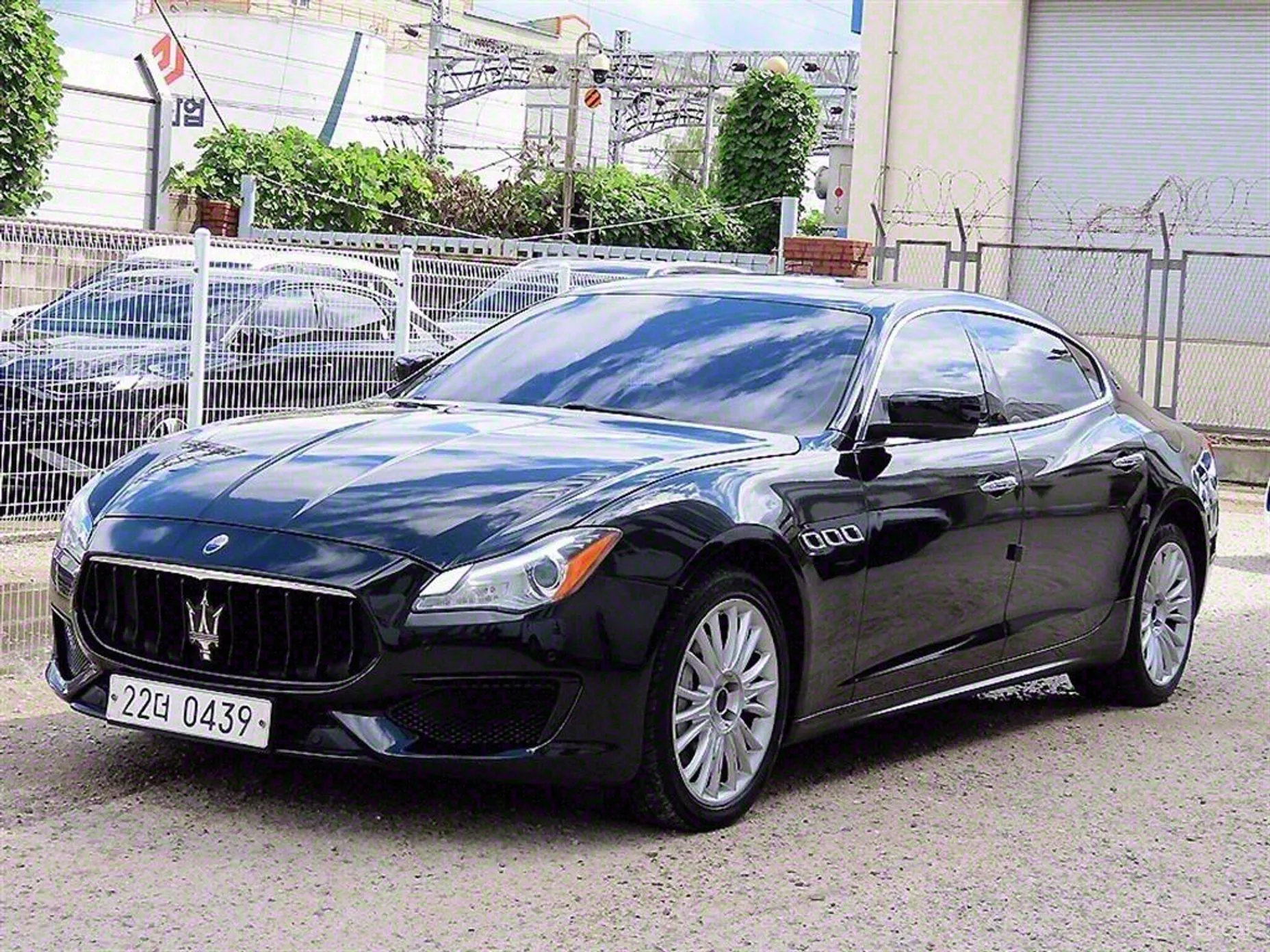 Maserati Quattroporte превью 2