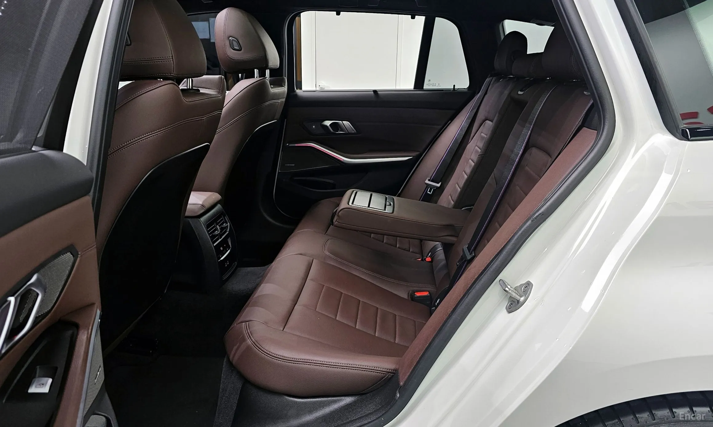 BMW 3 Series (G20) превью 12