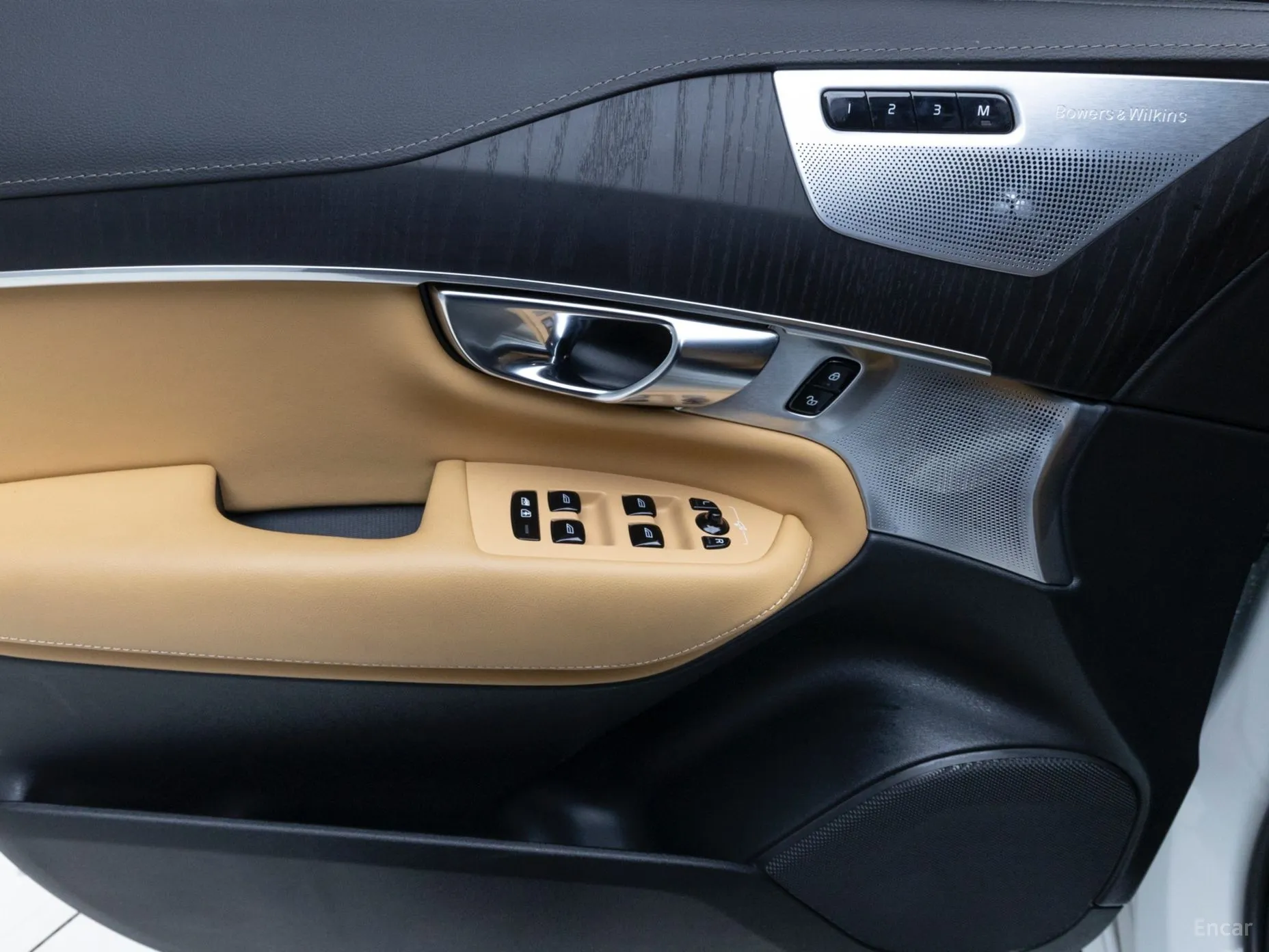Volvo XC90 Gen 2 превью 13