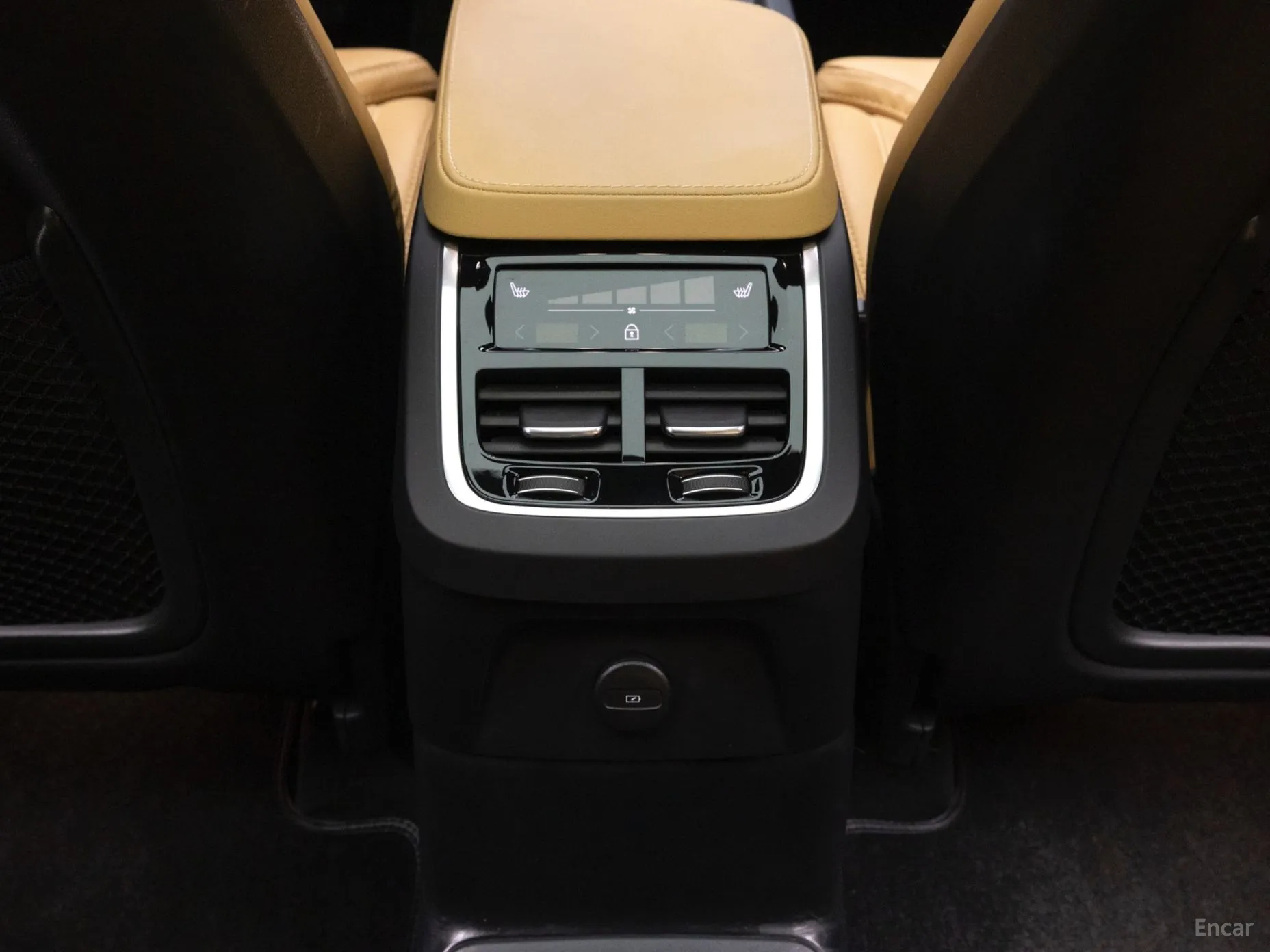 Volvo XC90 Gen 2 превью 14