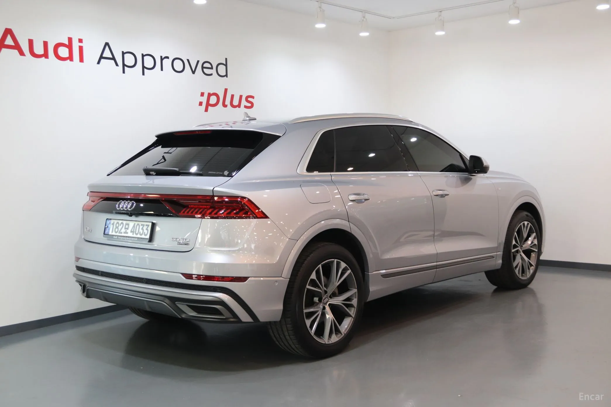 Audi Q8 (4M)