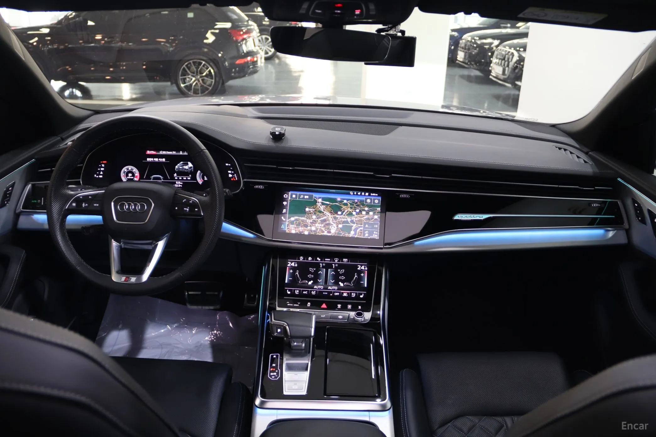 Audi Q8 (4M) превью 7