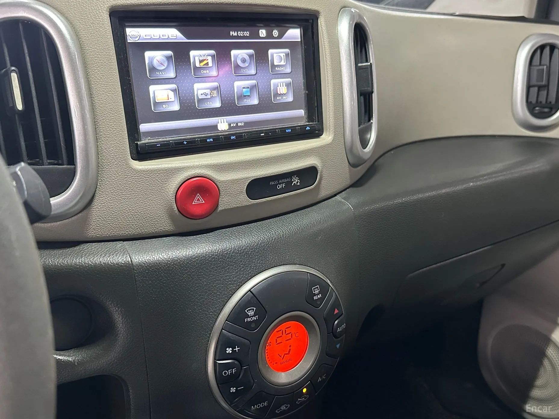 Nissan Cube превью 12