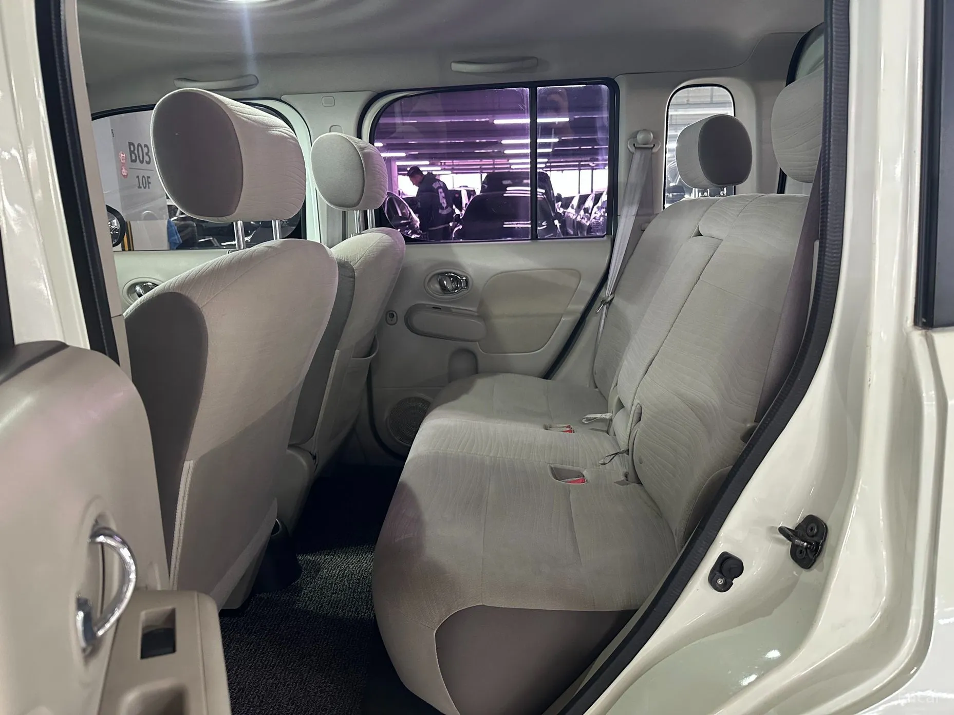 Nissan Cube превью 16