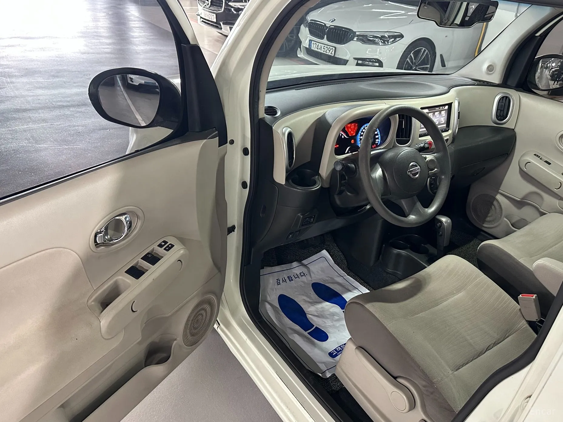 Nissan Cube превью 7