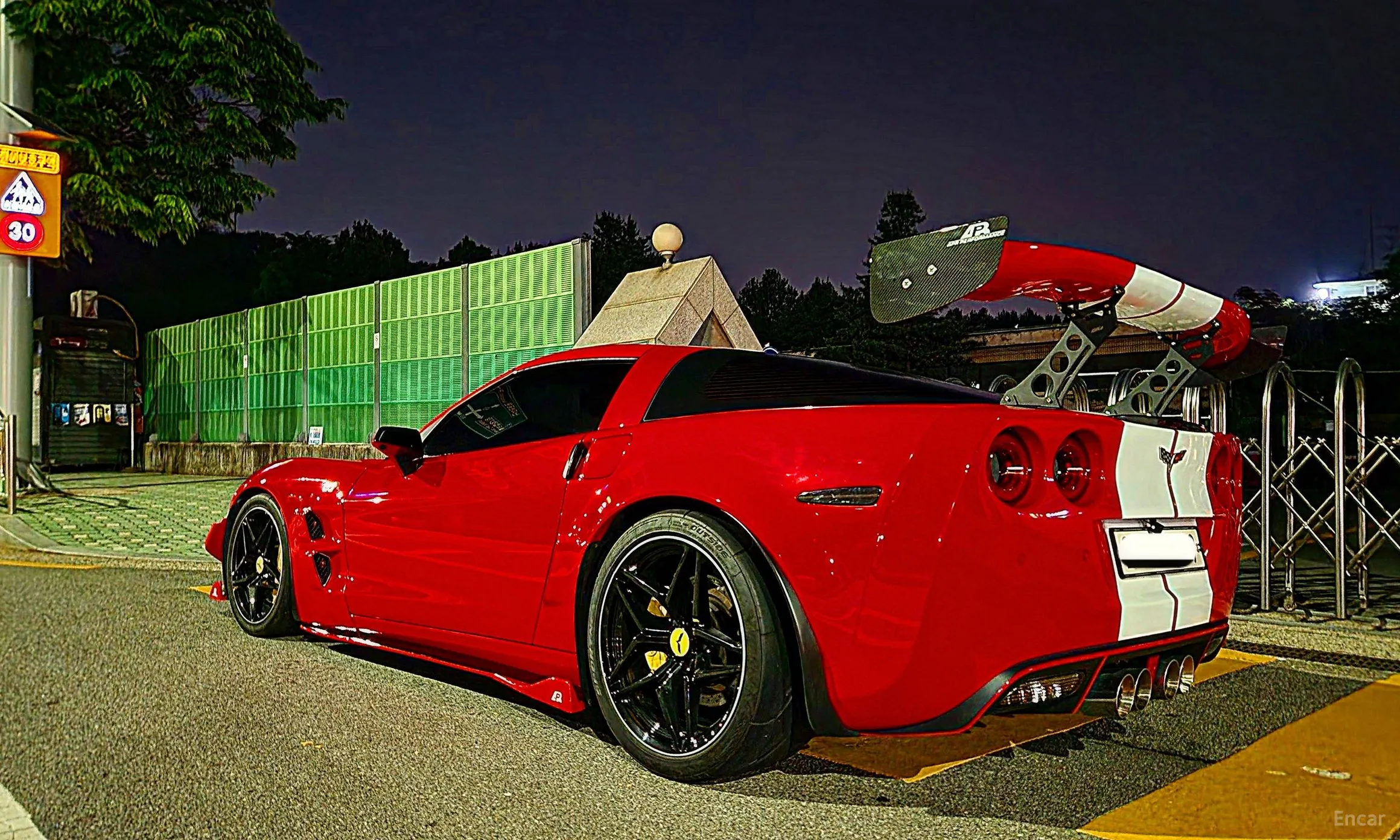 Chevrolet Corvette превью 3