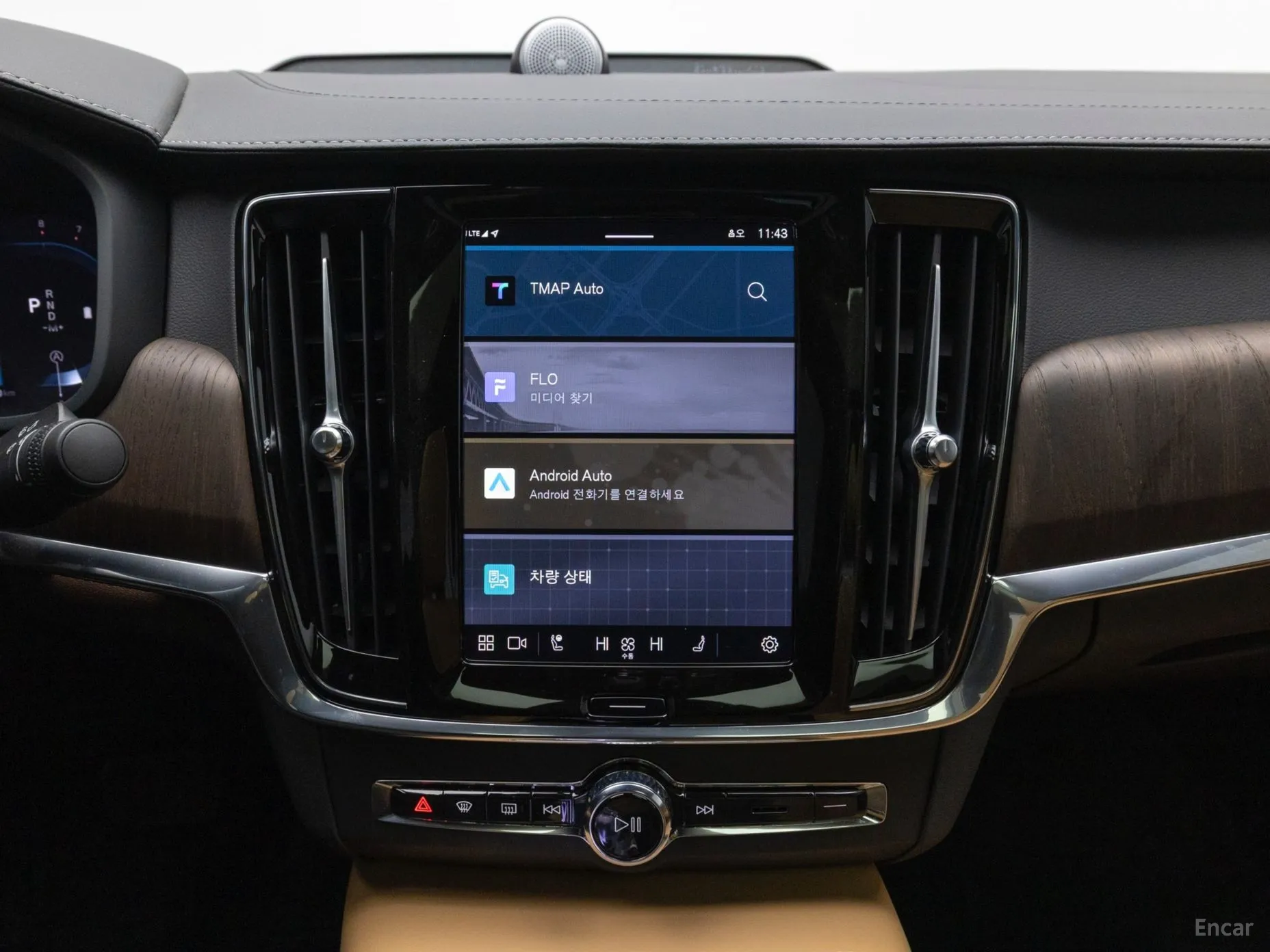 Volvo S90 превью 14