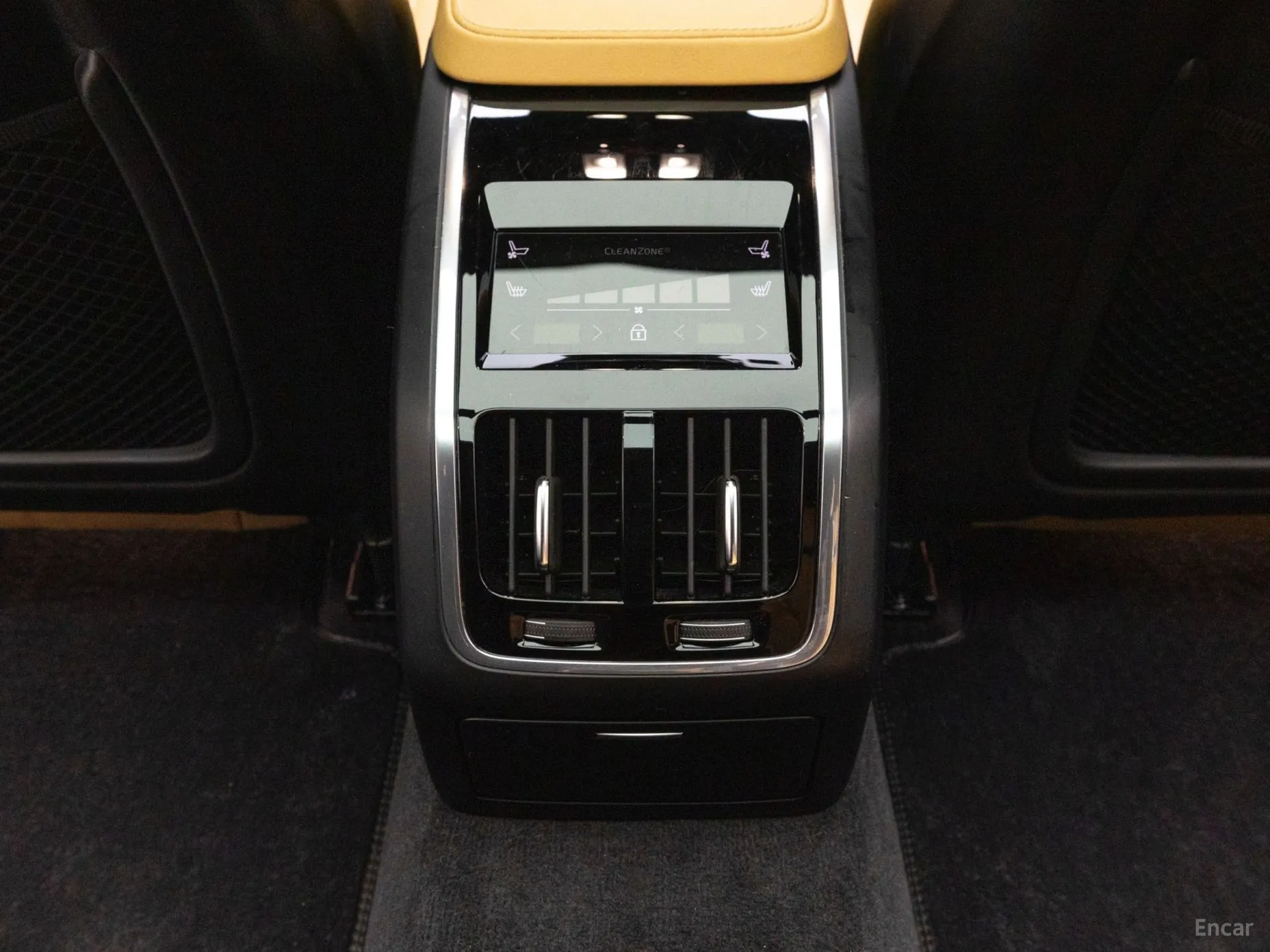 Volvo S90 превью 16