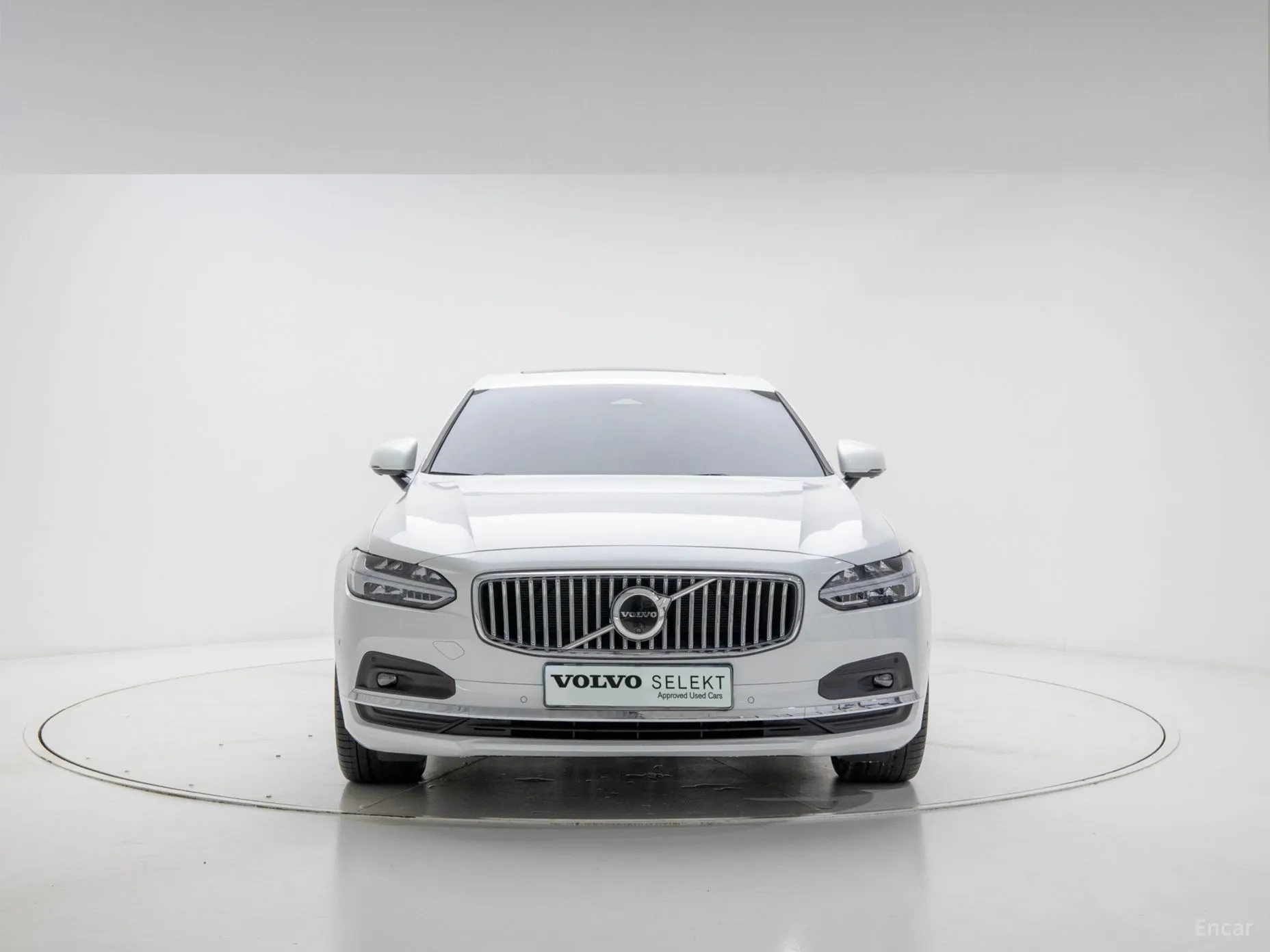 Volvo S90 превью 3