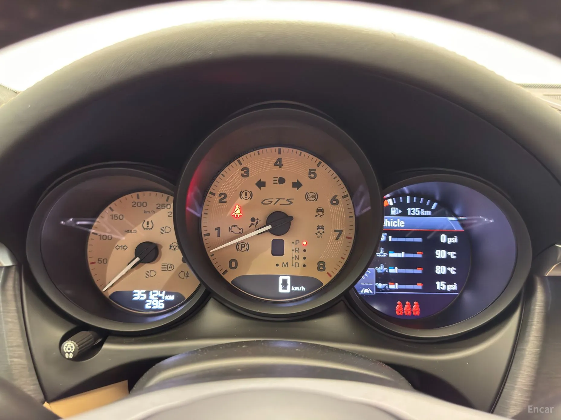 Porsche Macan превью 13