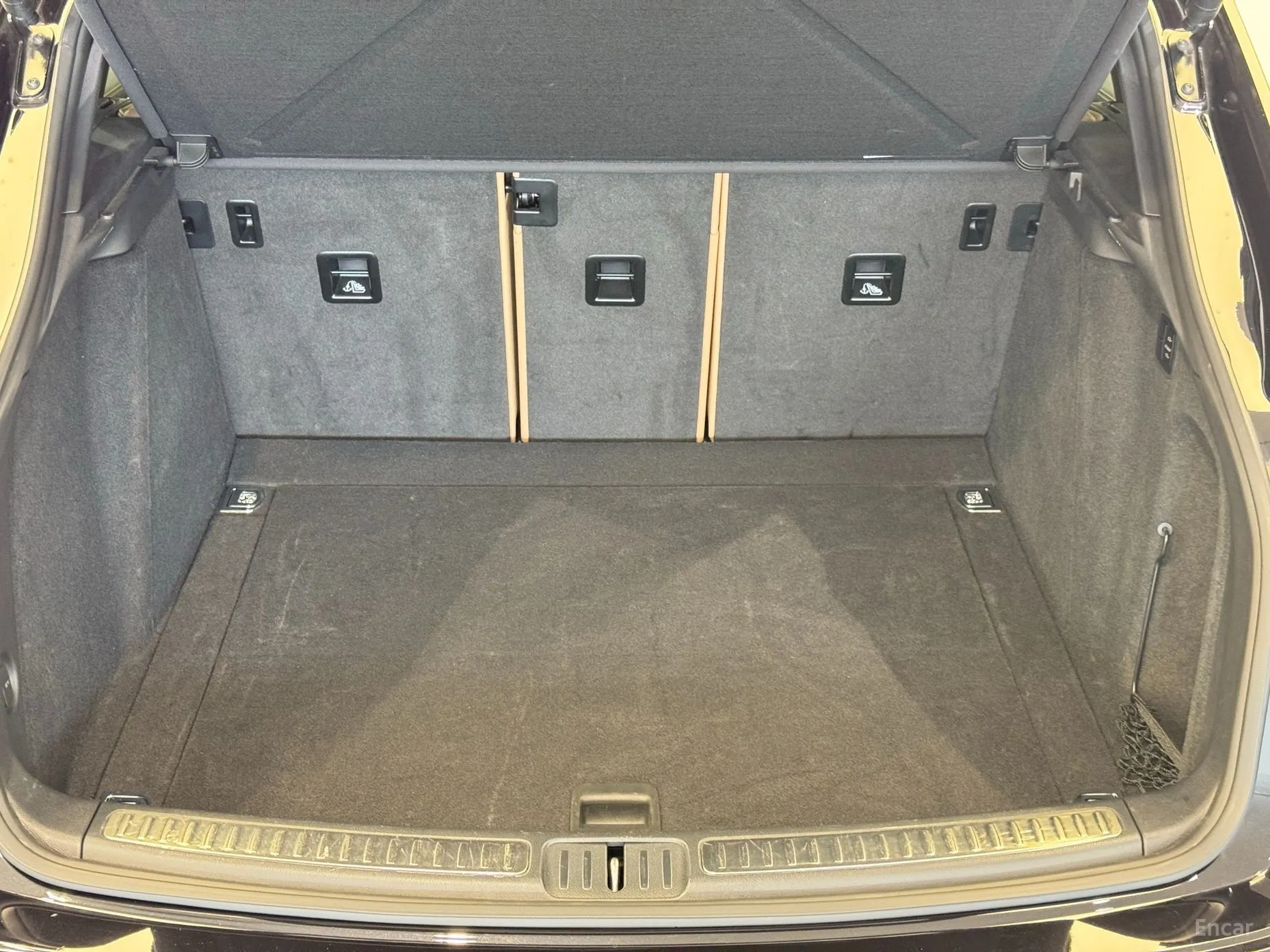 Porsche Macan превью 20