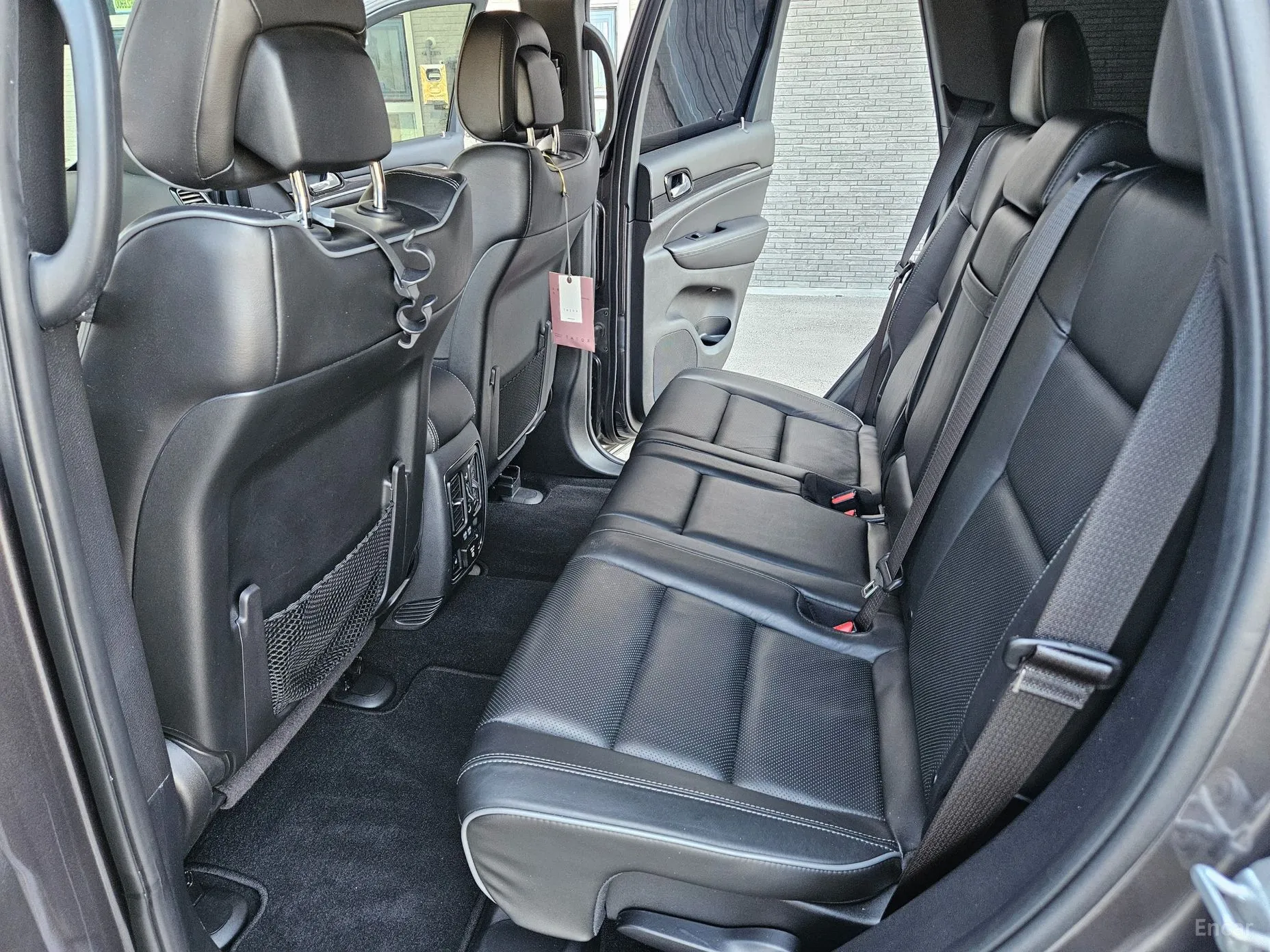 Jeep Grand Cherokee превью 10