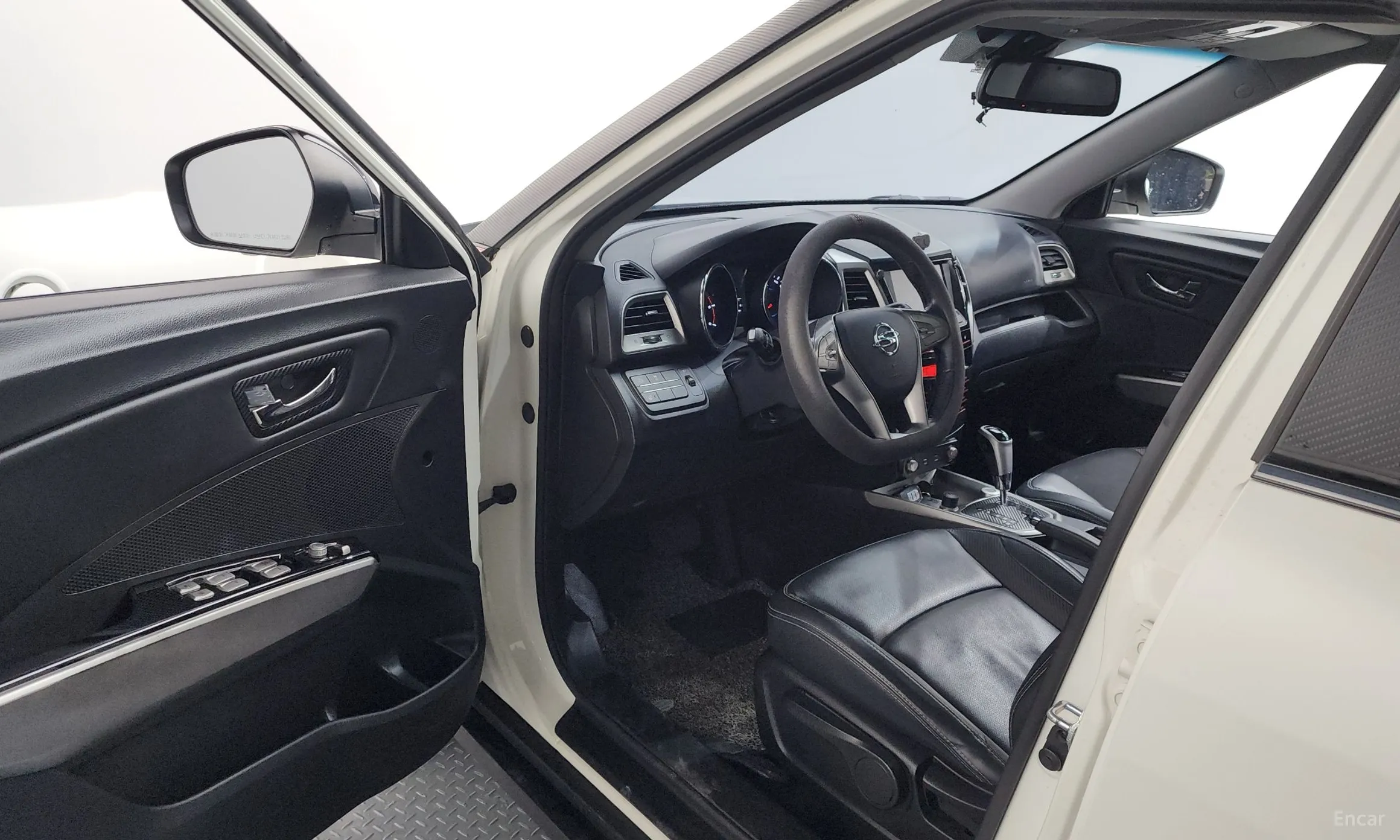 KG Mobility (SsangYong) Tivoli, Lazio превью 10