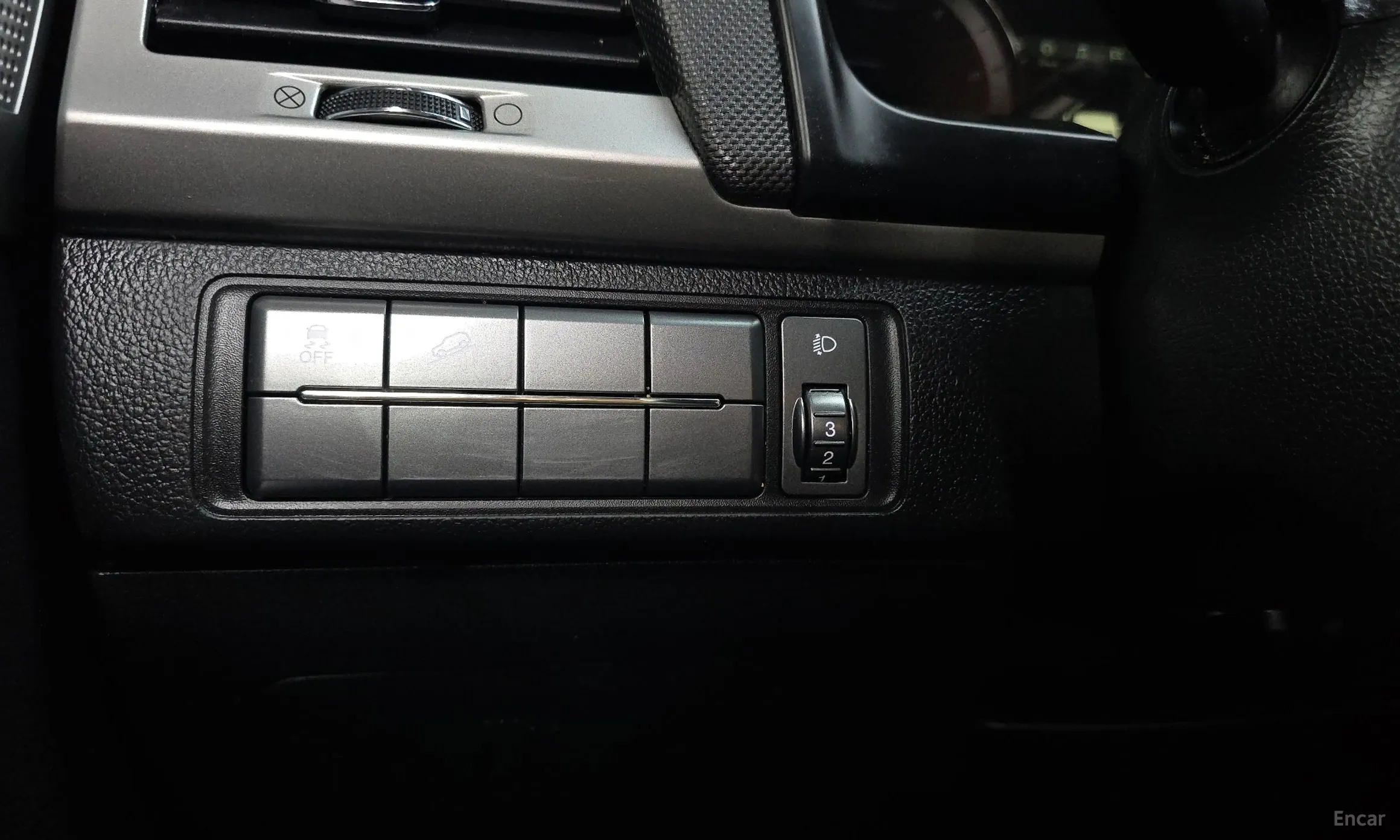 KG Mobility (SsangYong) Rexton Sports превью 16