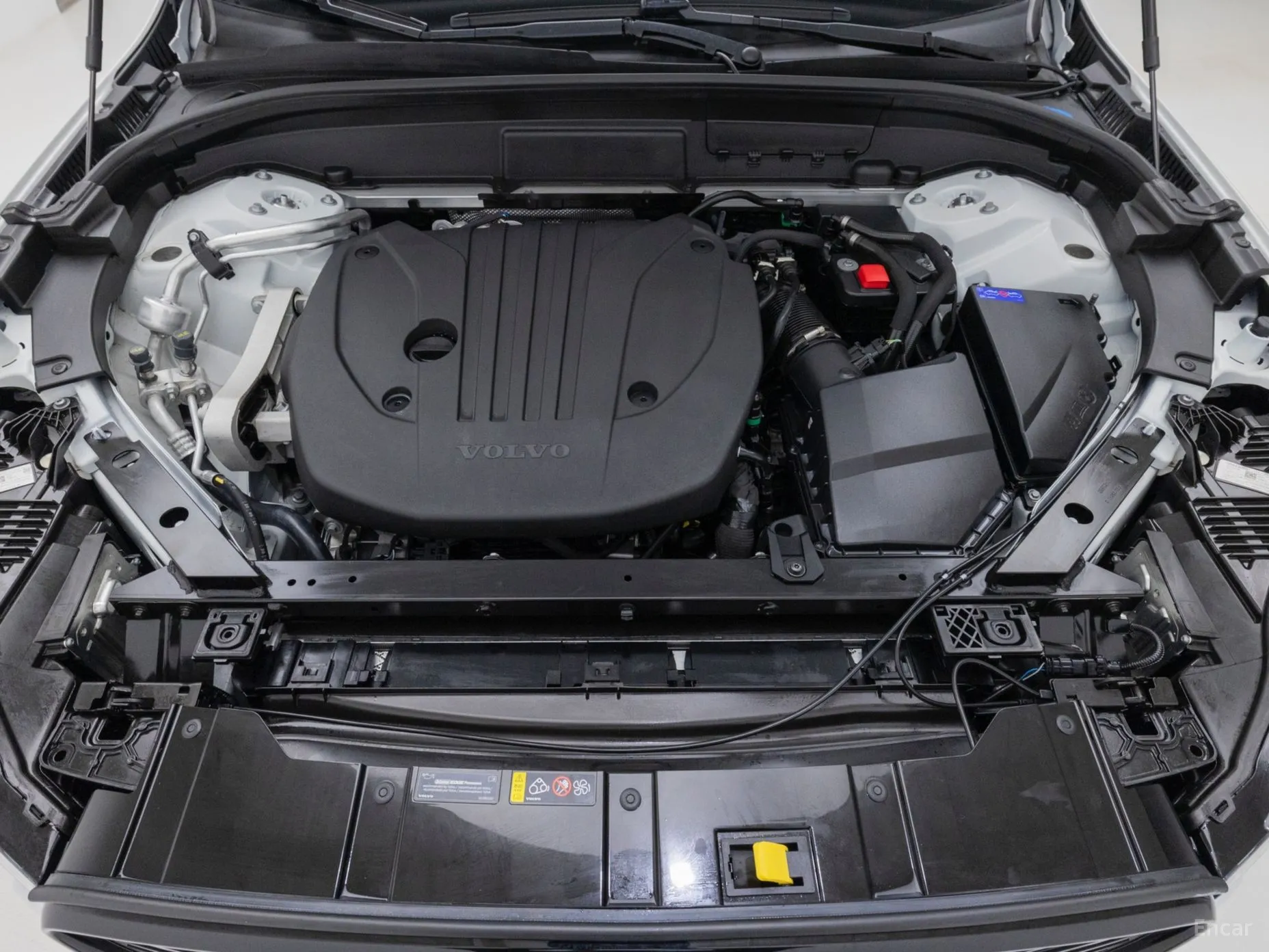 Volvo XC60 Gen 2 превью 6