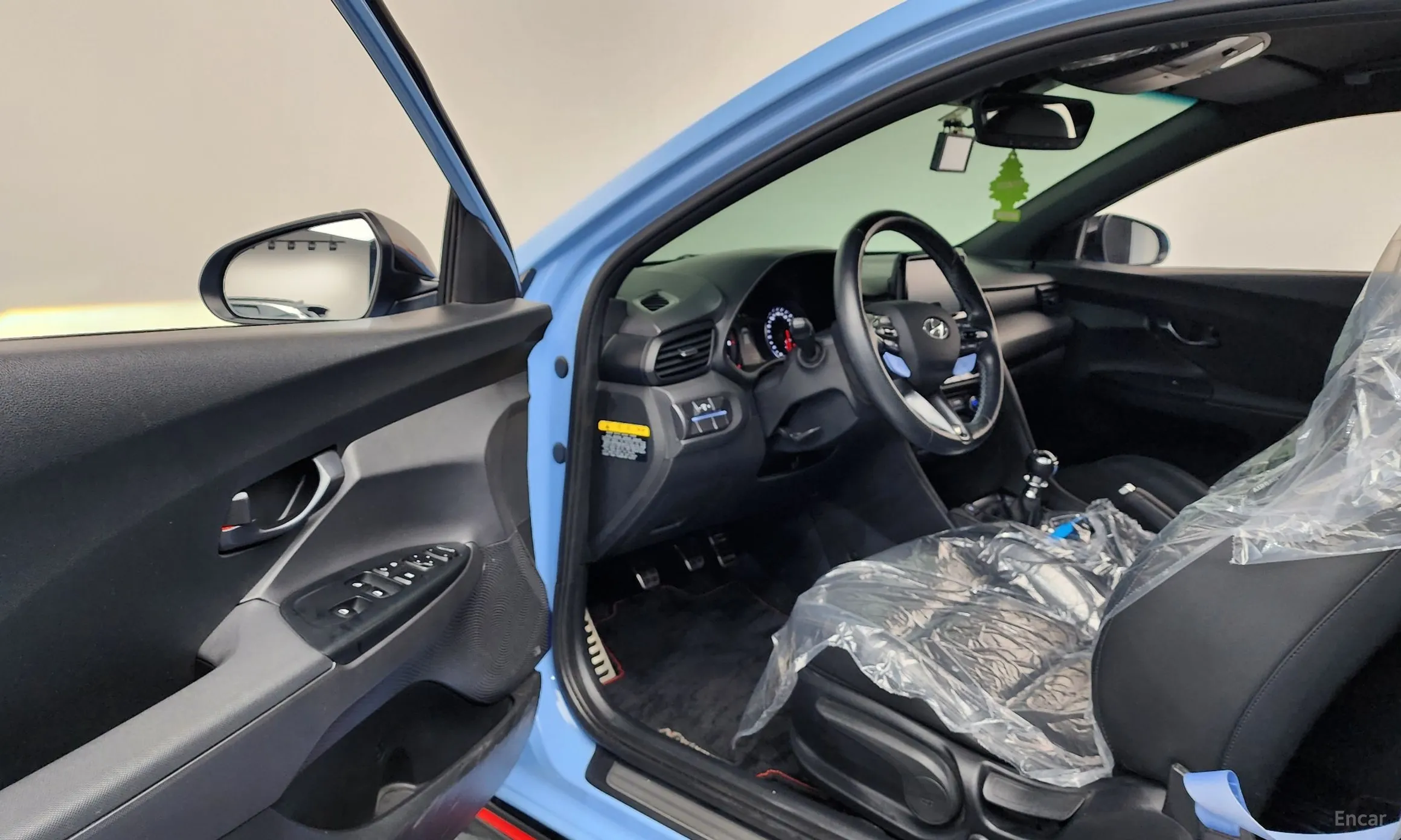 Hyundai Veloster (JS) превью 10