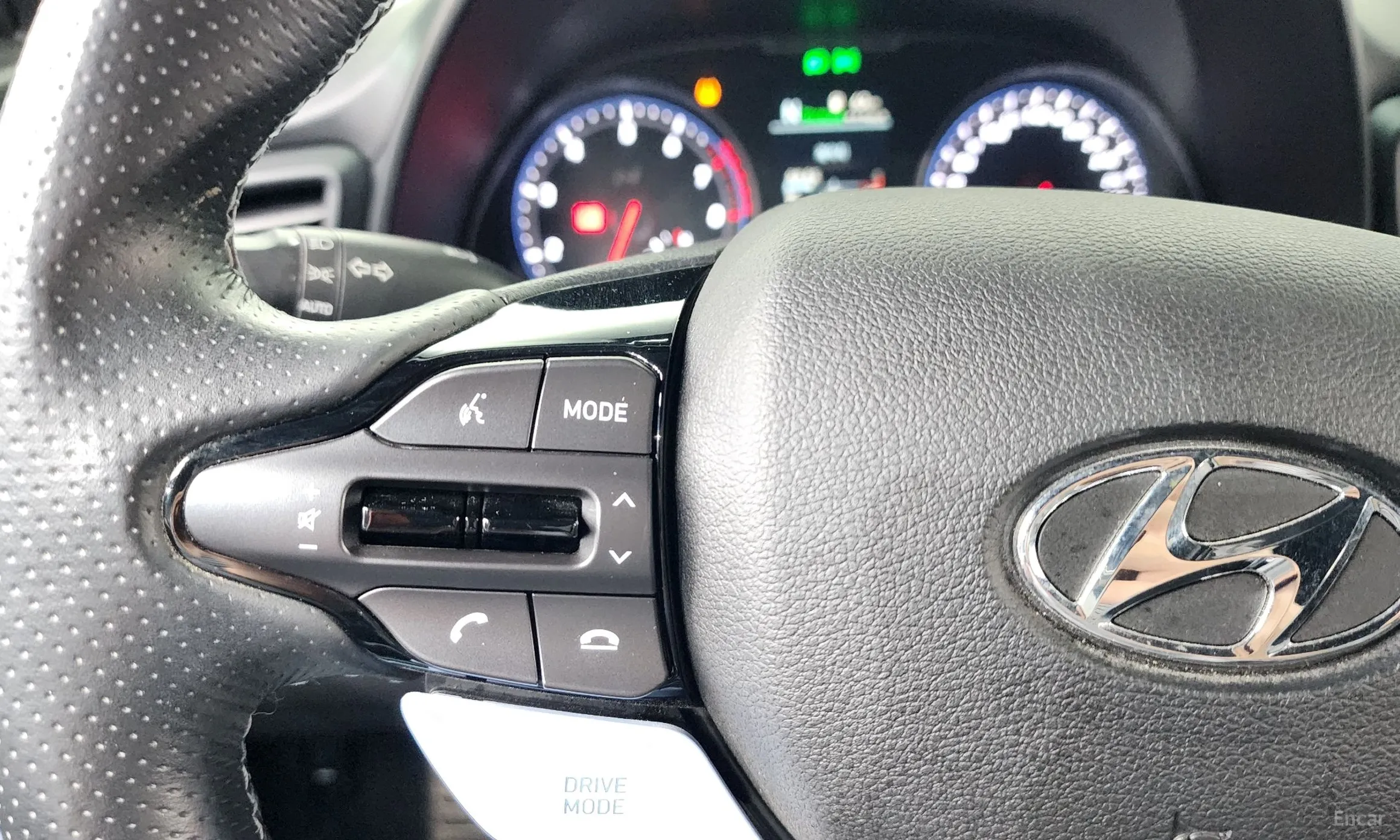 Hyundai Veloster (JS) превью 17