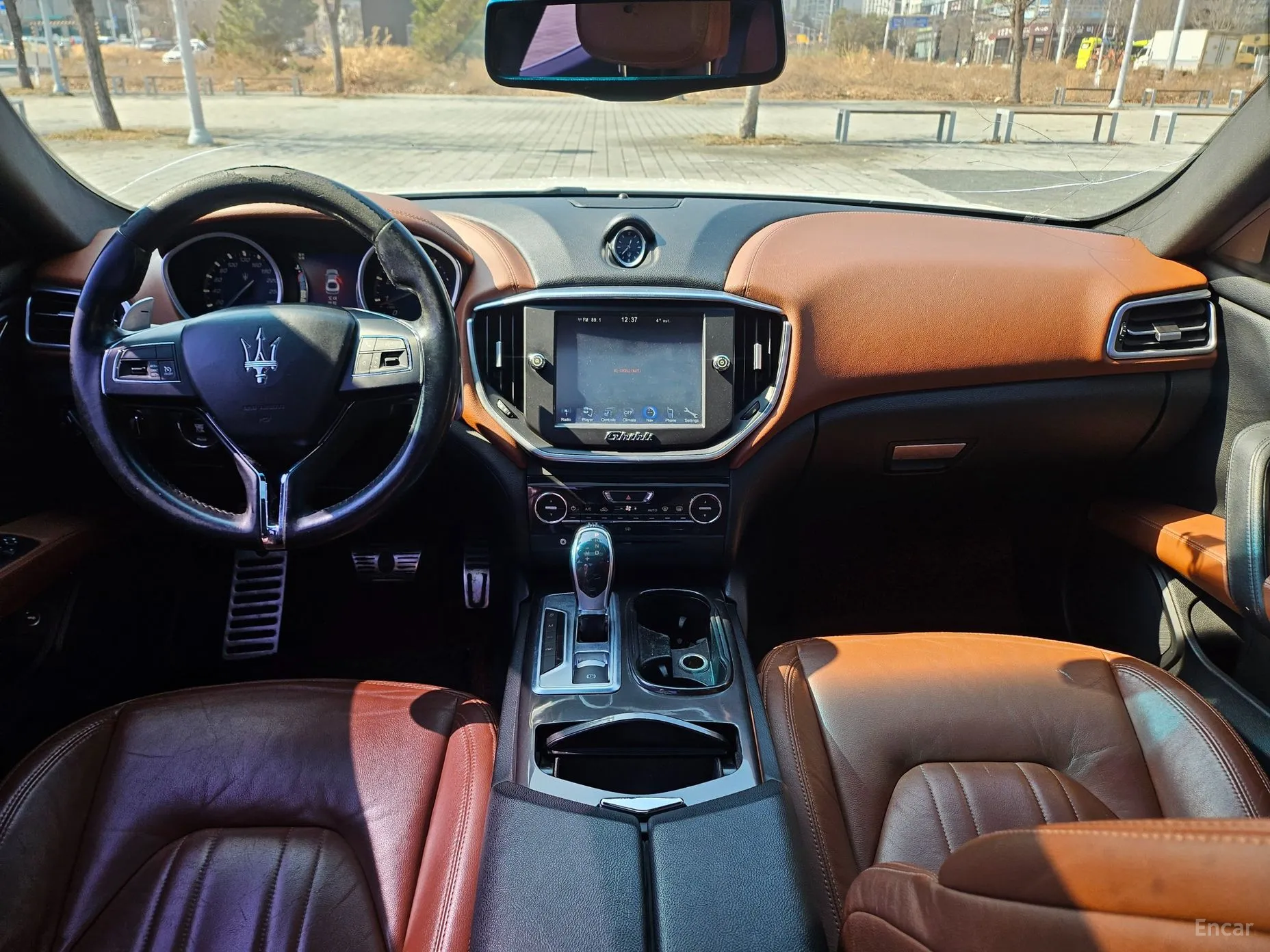 Maserati Ghibli превью 14