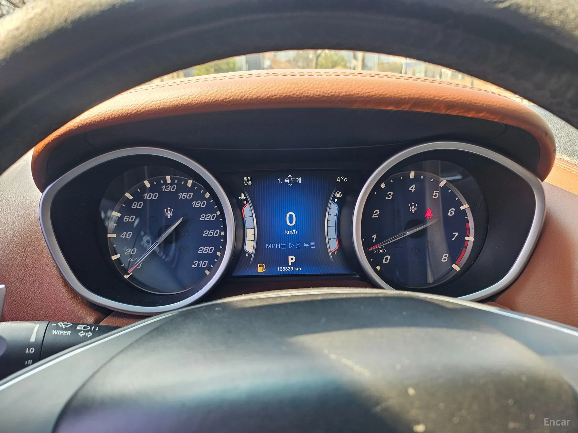 Maserati Ghibli превью 17