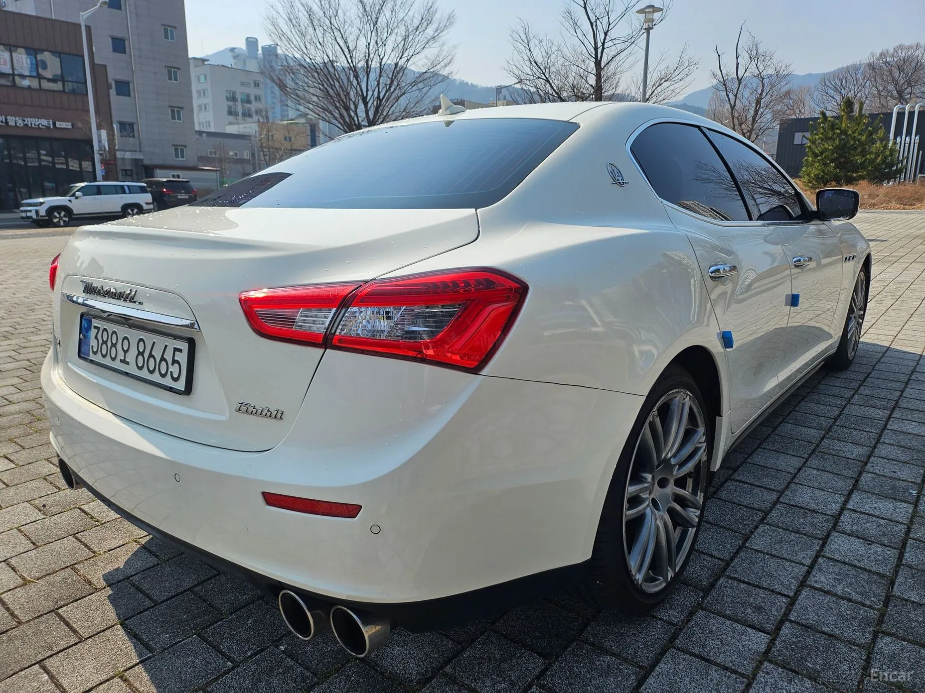 Maserati Ghibli превью 7