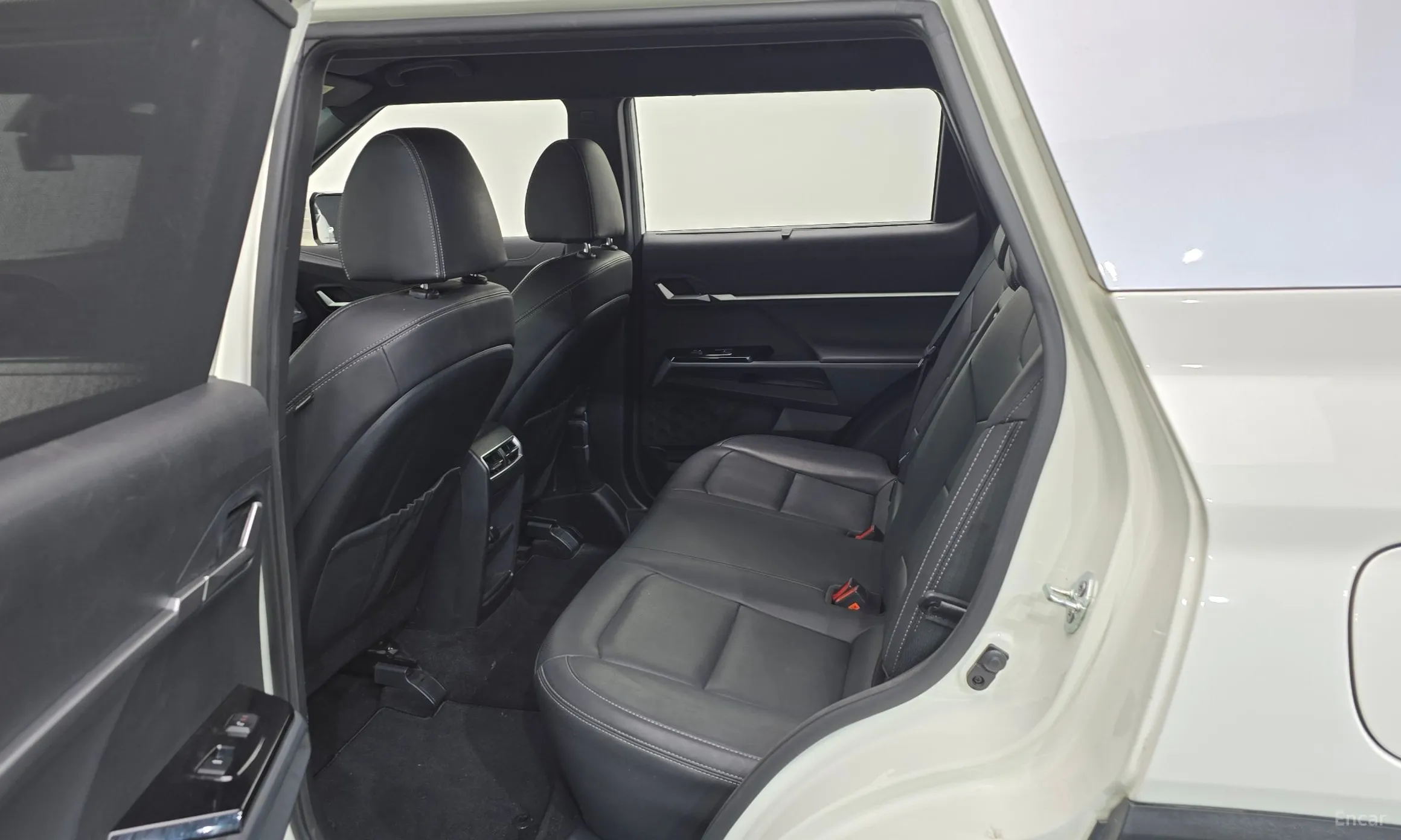 KG Mobility (SsangYong) Torres превью 11