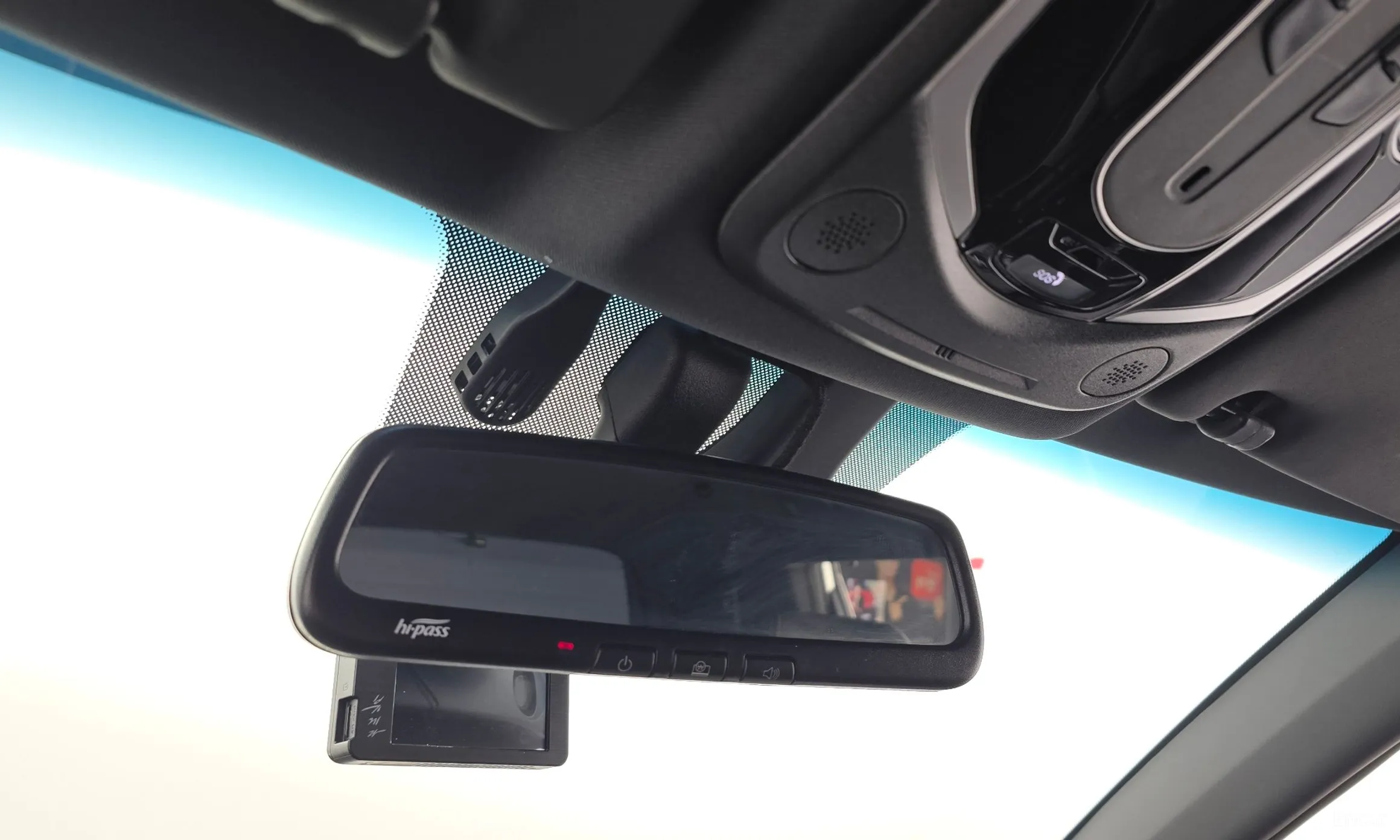KG Mobility (SsangYong) Torres превью 19