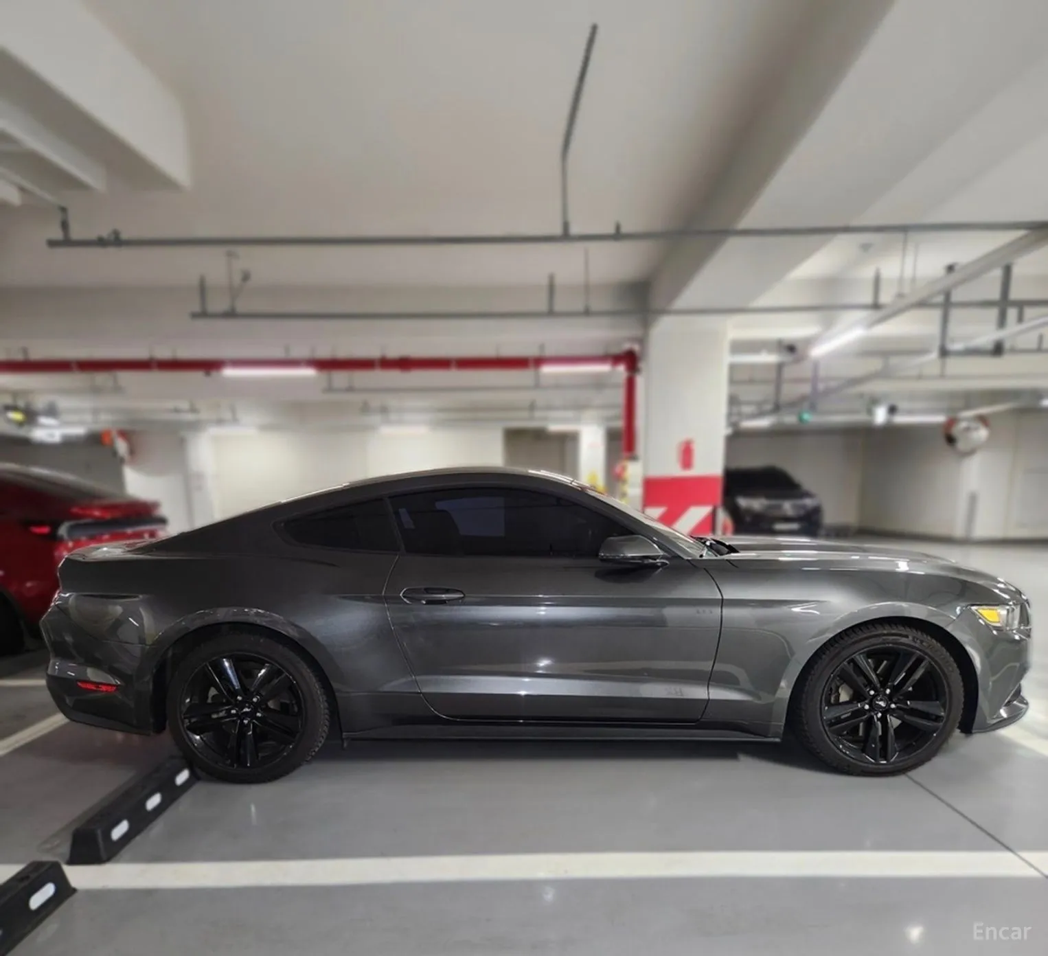Ford Mustang превью 4