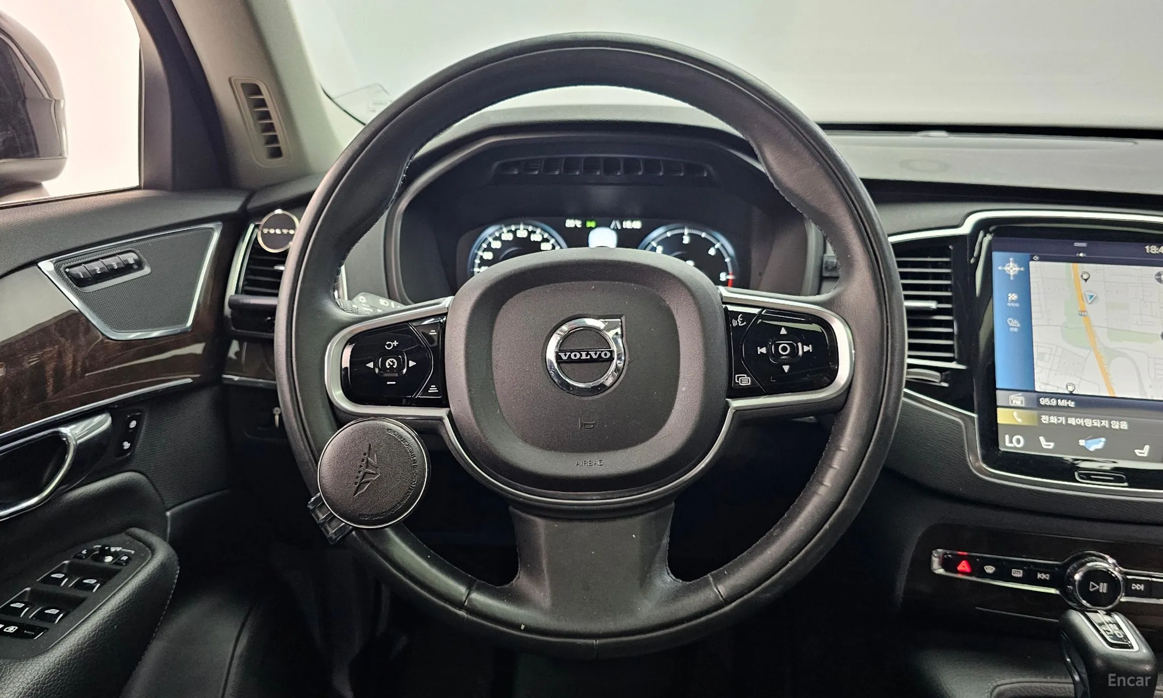Volvo XC90 Gen 2 превью 13