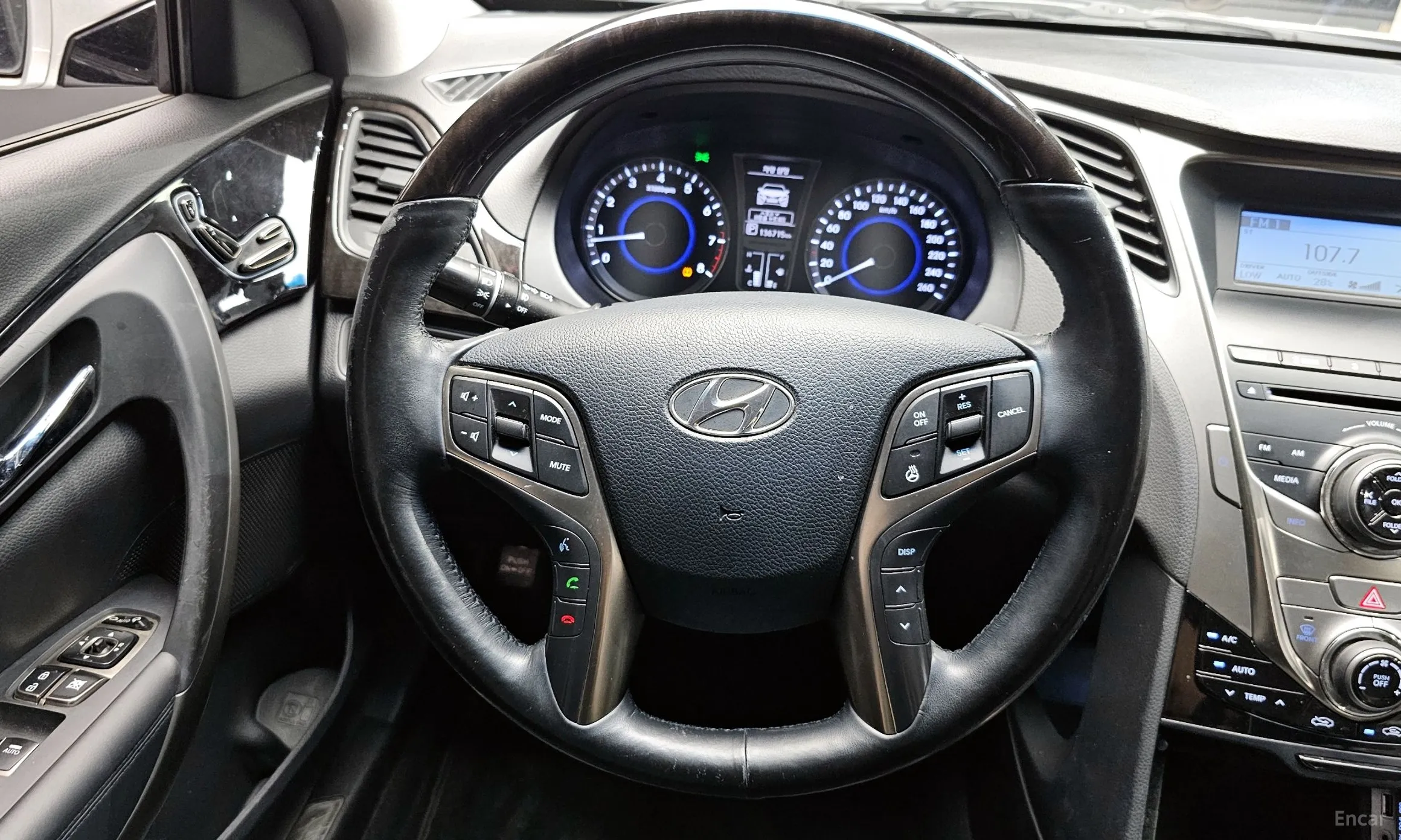 Hyundai Grandeur HG превью 12