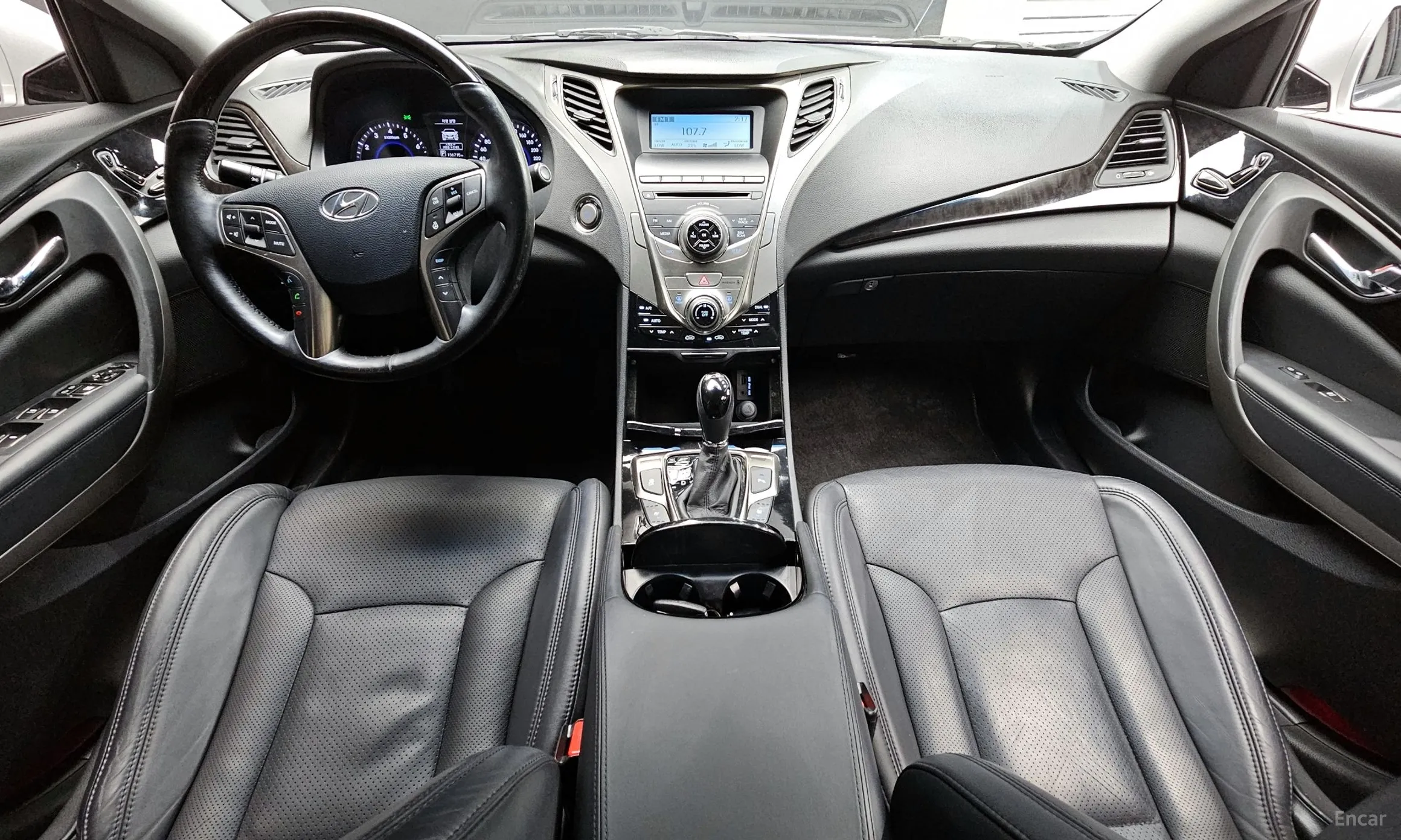 Hyundai Grandeur HG превью 7