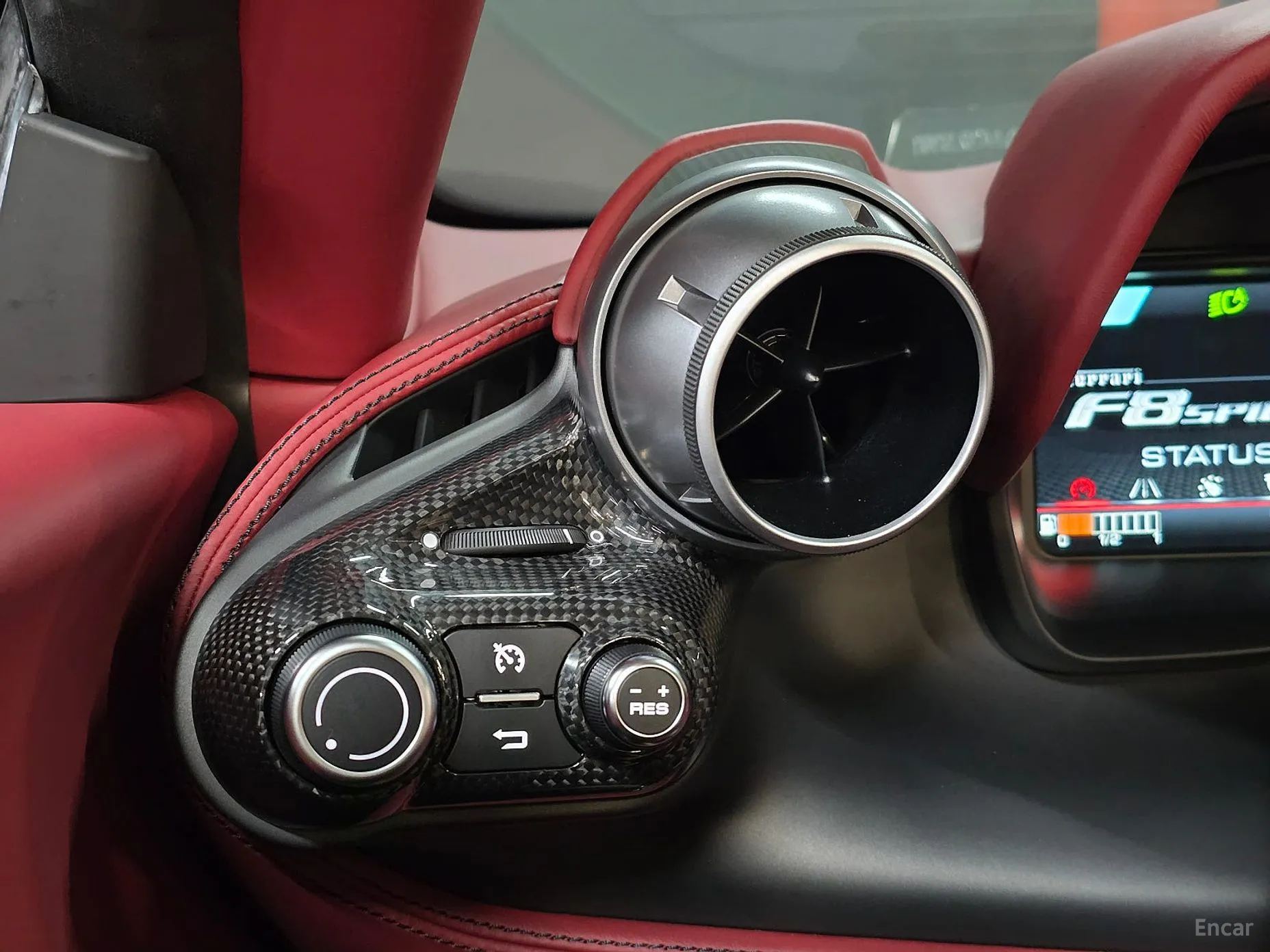 Ferrari F8 Spider превью 12