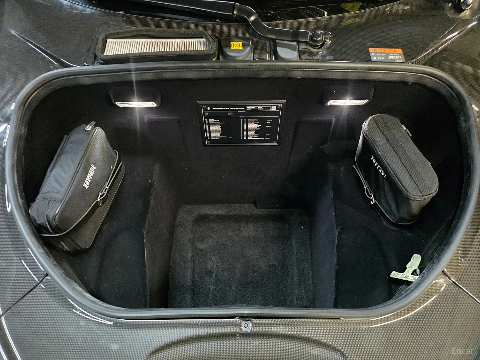 Ferrari F8 Spider превью 18