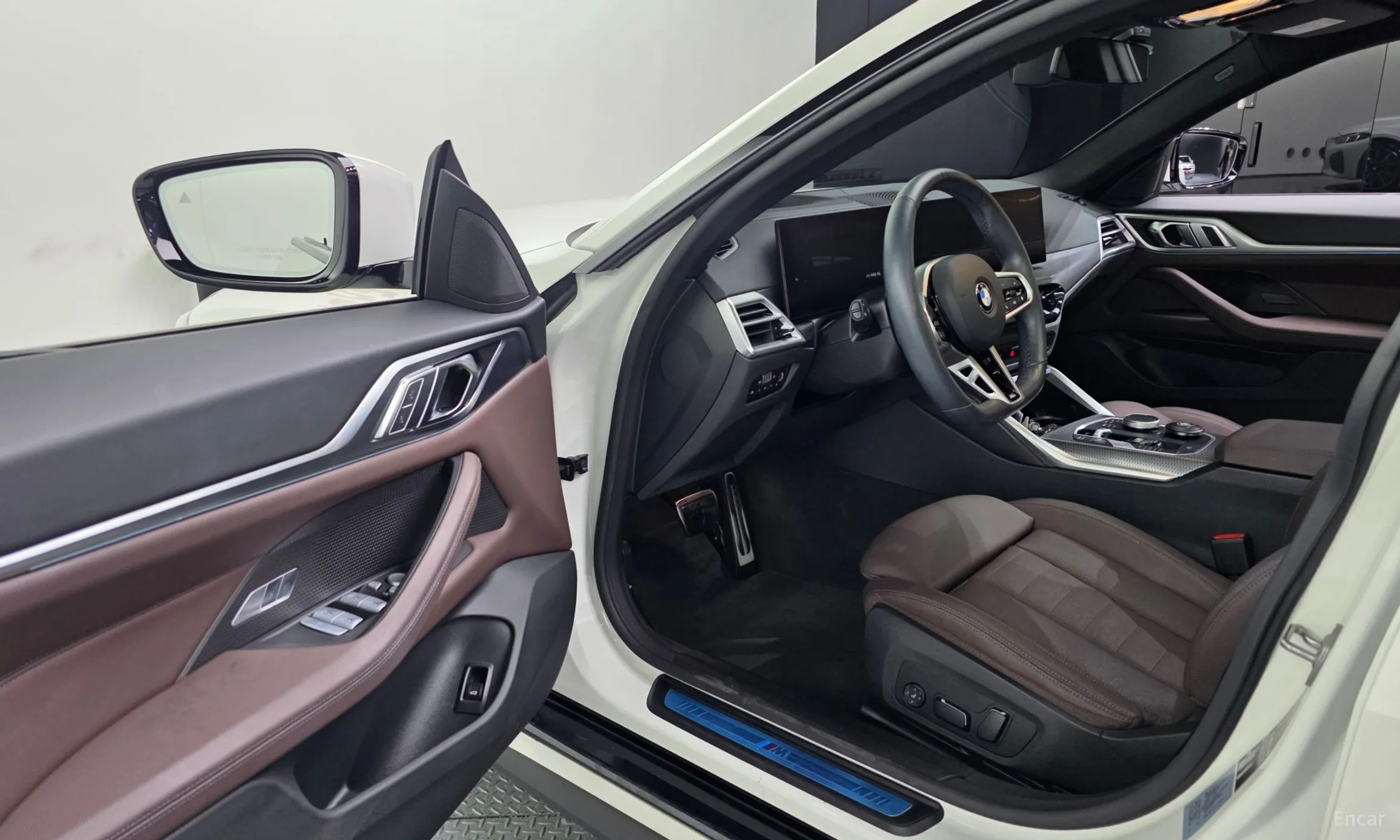BMW Series 4 (G22) превью 10