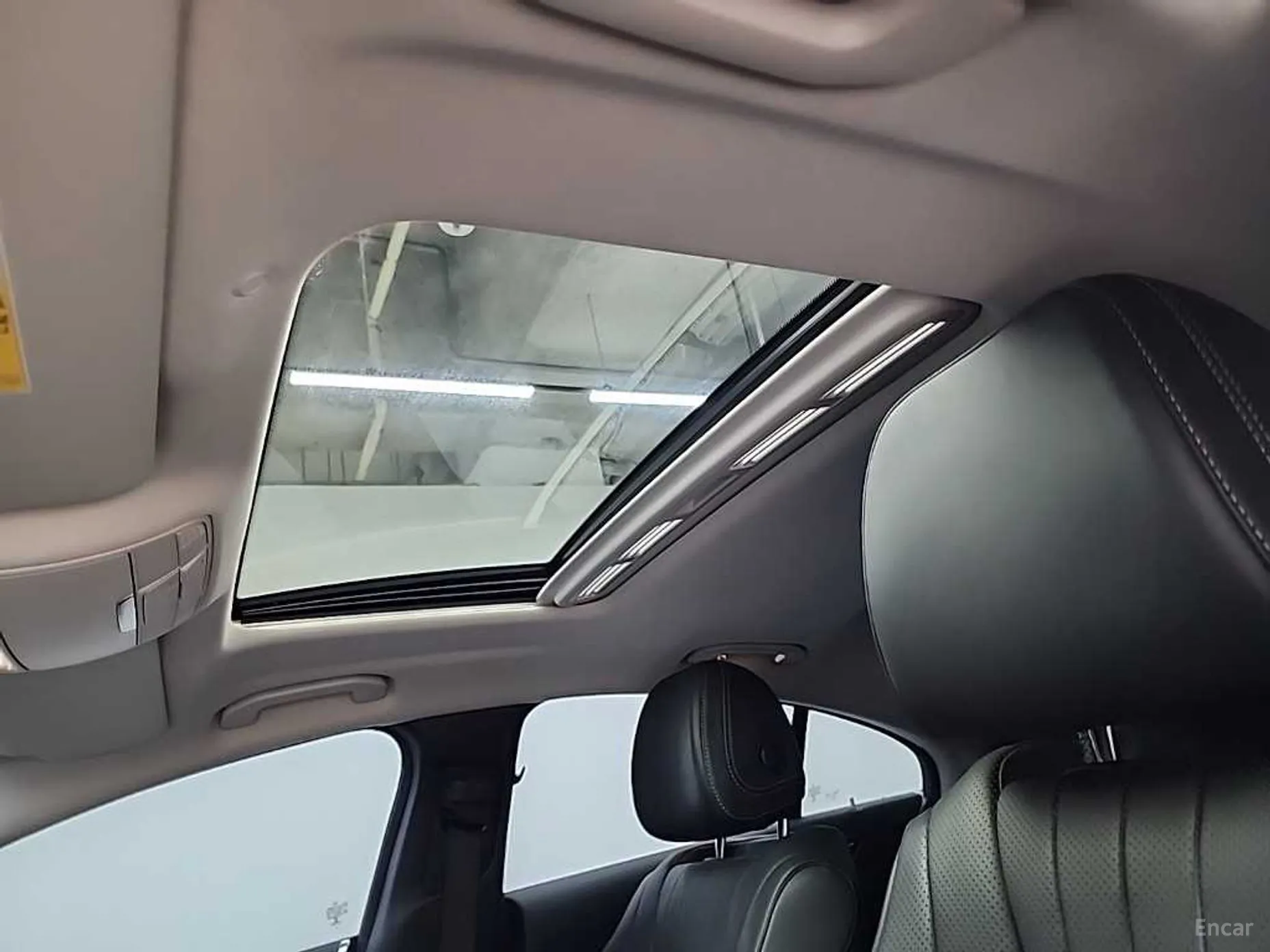 Mercedes Benz CLS-Class C257 превью 12