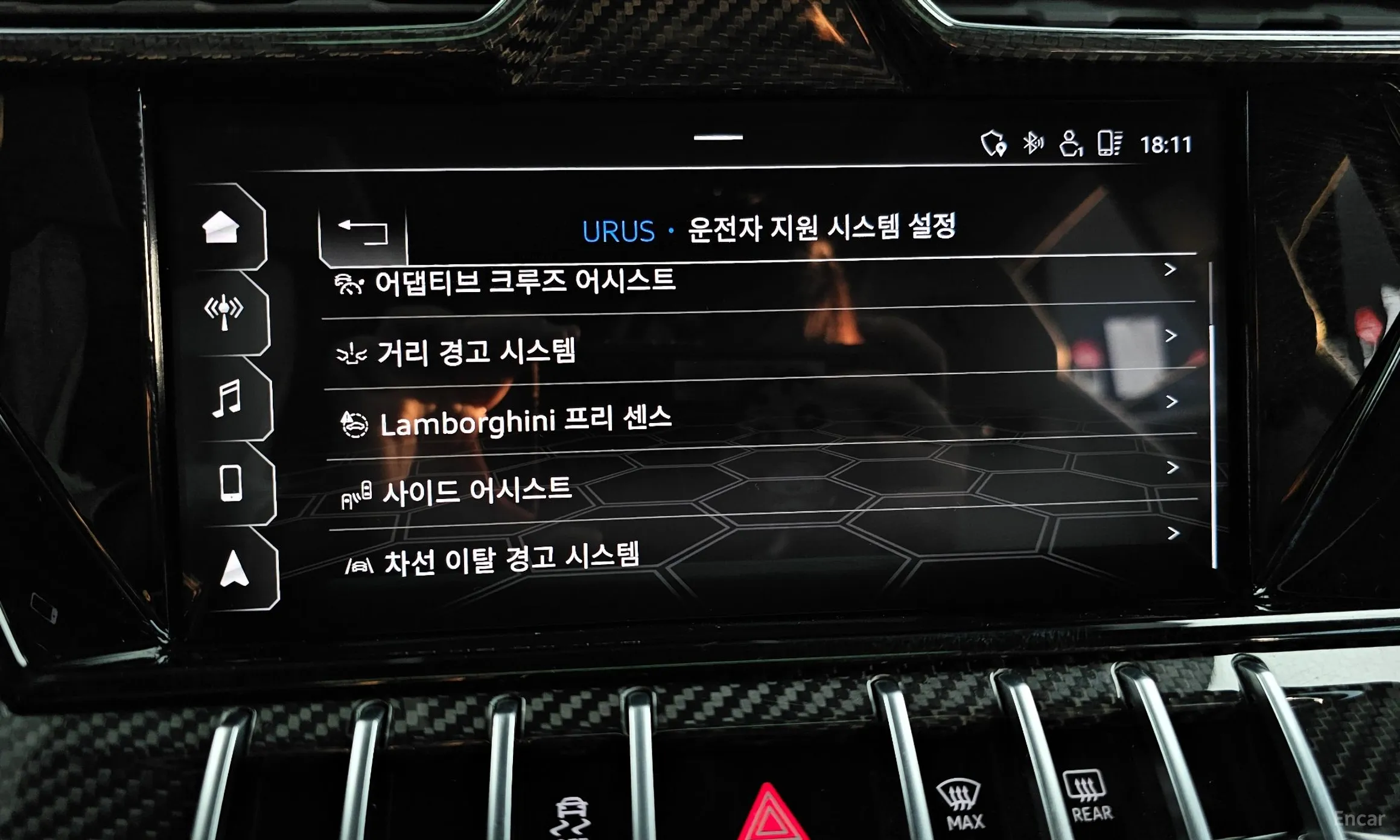 Lamborghini Urus превью 16