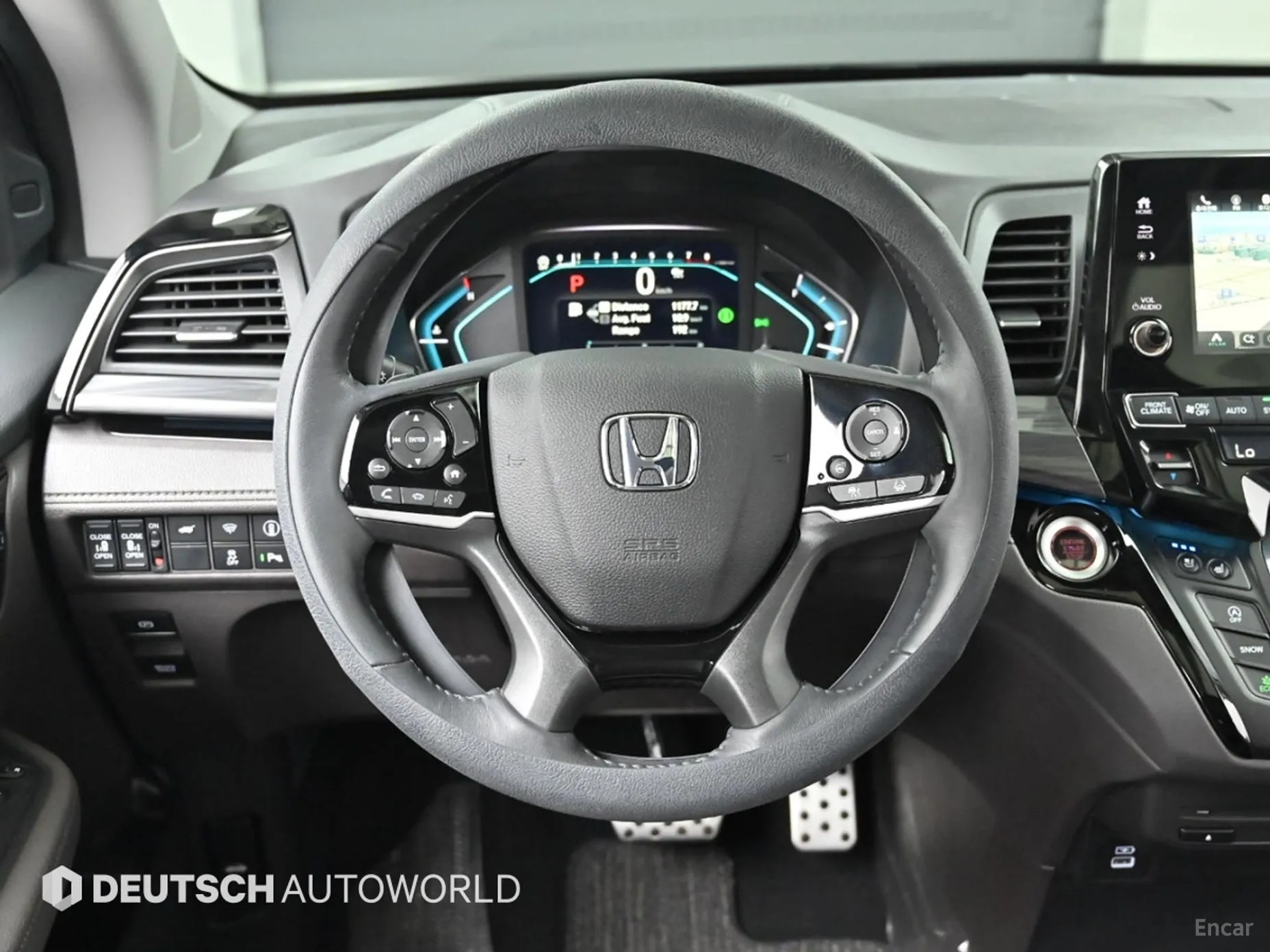 Honda Odyssey превью 13