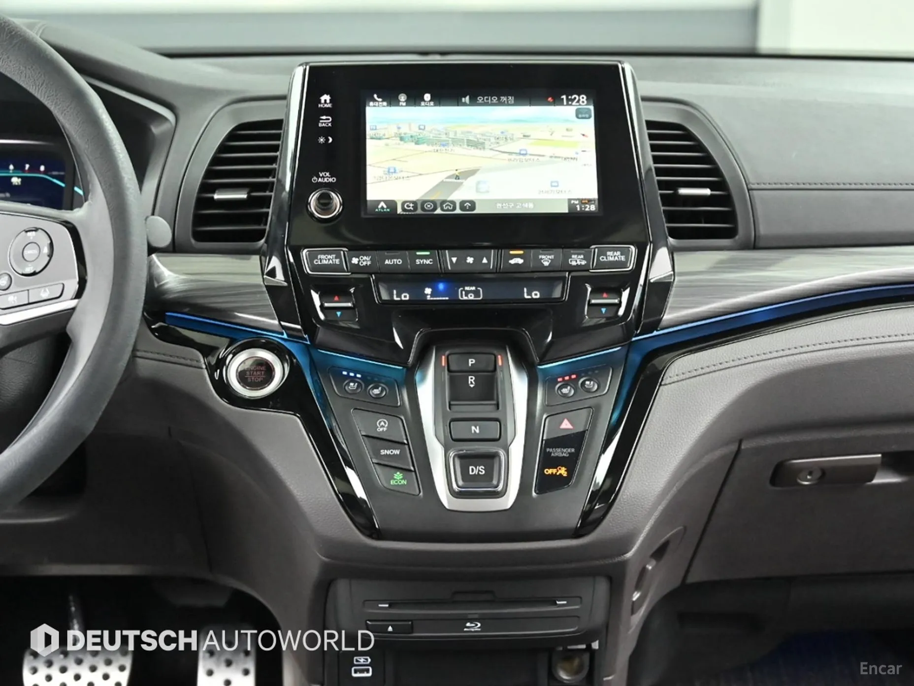 Honda Odyssey превью 14